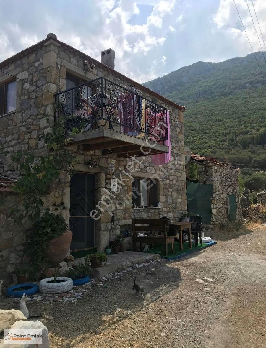Karaburun Ambarsekide Müstakil Taş Ev - Görsel 4