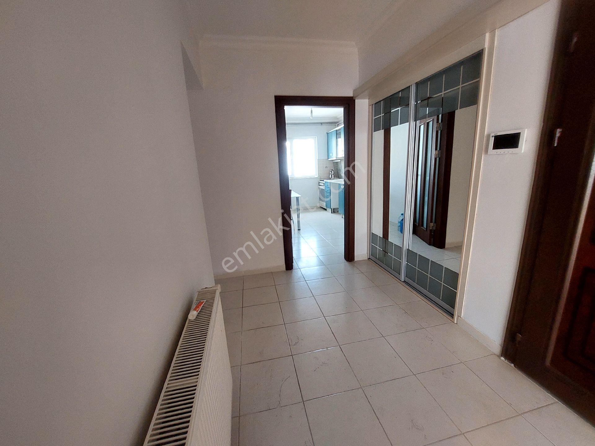 Ümraniye Necip Fazıl Mah.uzman Kent Sitesi Kıralık 3+1,daire - Görsel 23