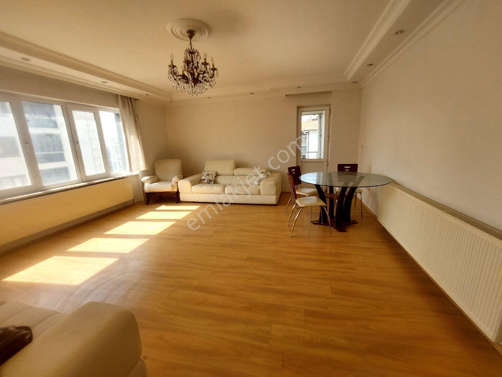 Ümraniye Necip Fazıl Mah.uzman Kent Sitesi Kıralık 3+1,daire - Görsel 8