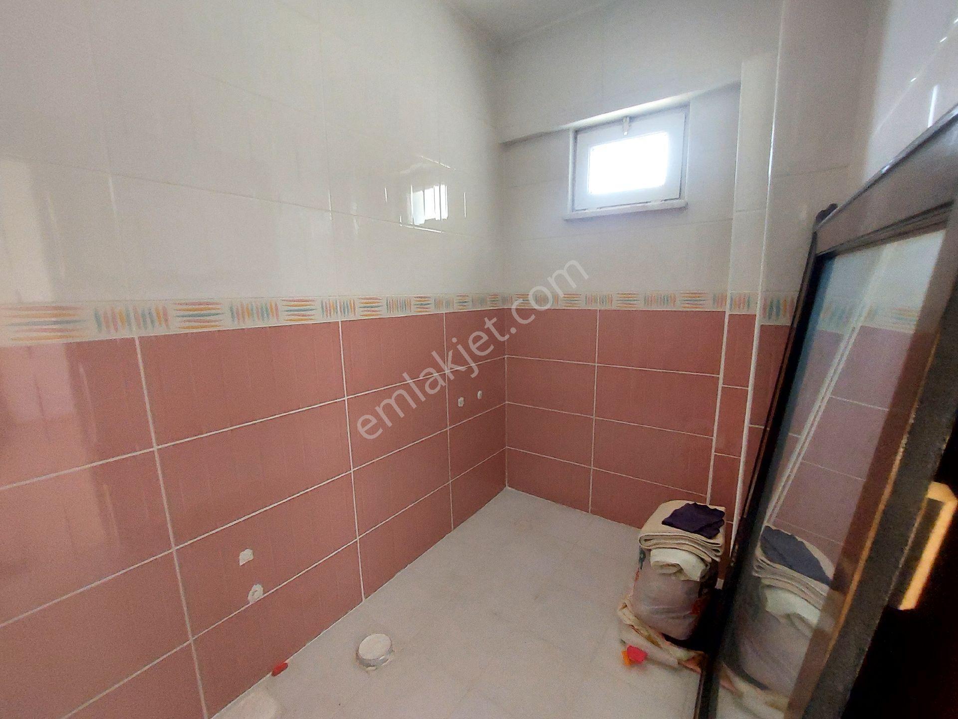 Ümraniye Necip Fazıl Mah.uzman Kent Sitesi Kıralık 3+1,daire - Görsel 16