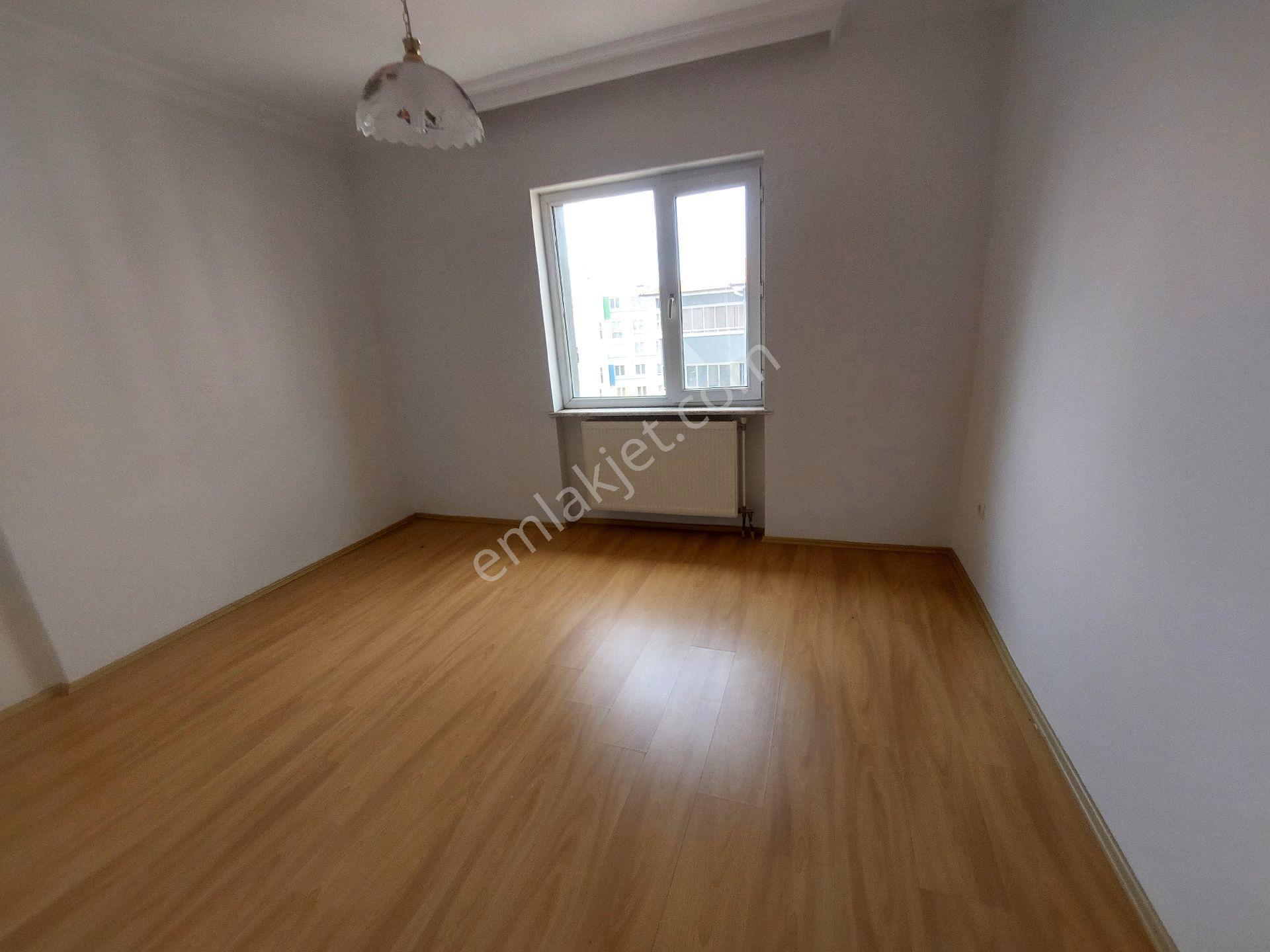 Ümraniye Necip Fazıl Mah.uzman Kent Sitesi Kıralık 3+1,daire - Görsel 19