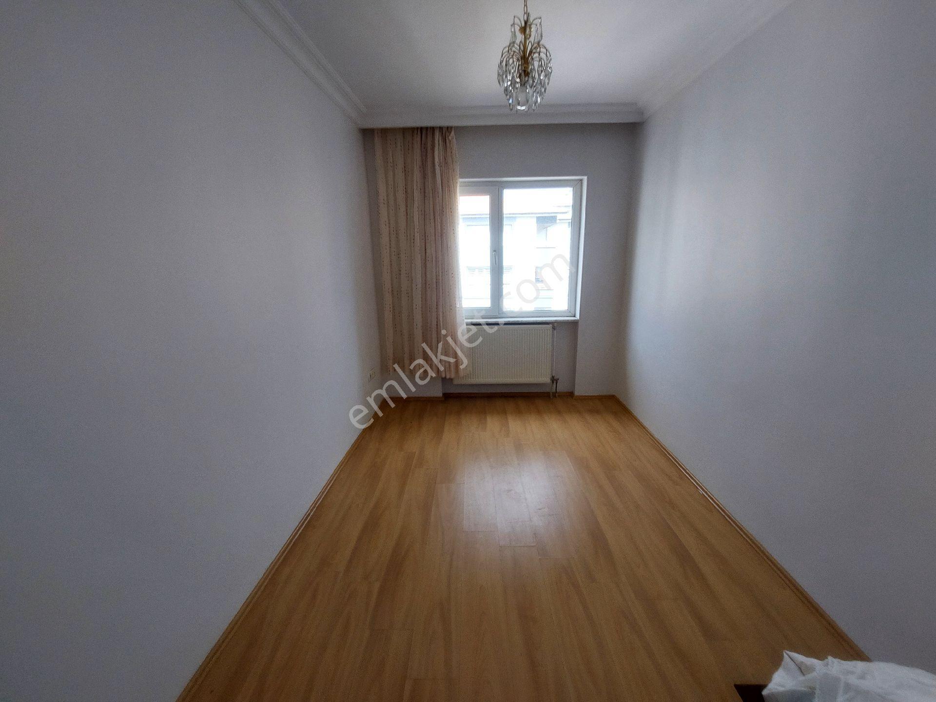 Ümraniye Necip Fazıl Mah.uzman Kent Sitesi Kıralık 3+1,daire - Görsel 13