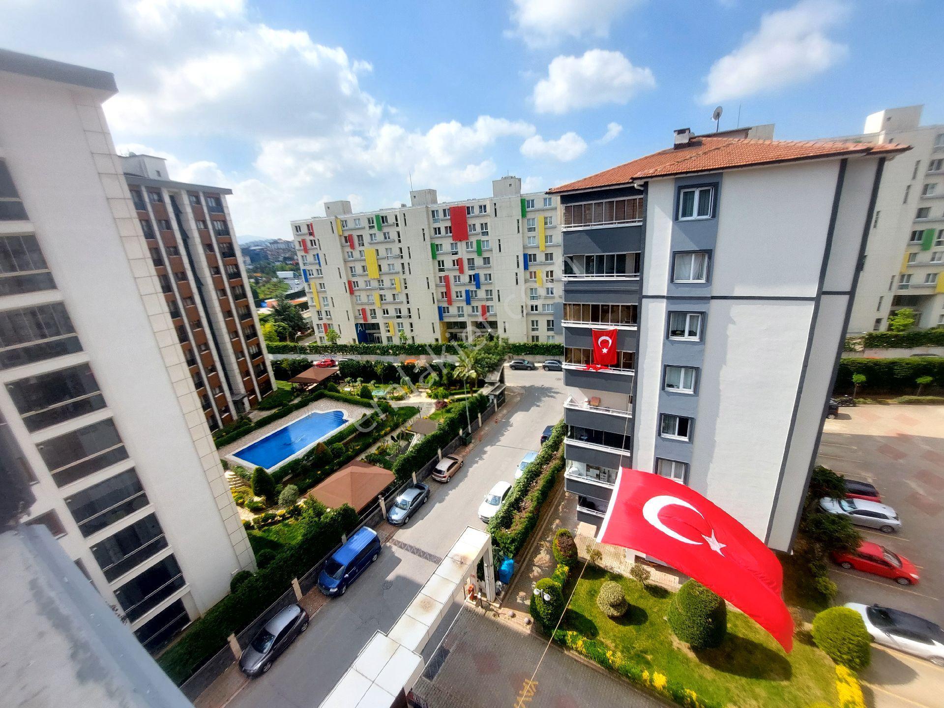 Ümraniye Necip Fazıl Mah.uzman Kent Sitesi Kıralık 3+1,daire - Görsel 24