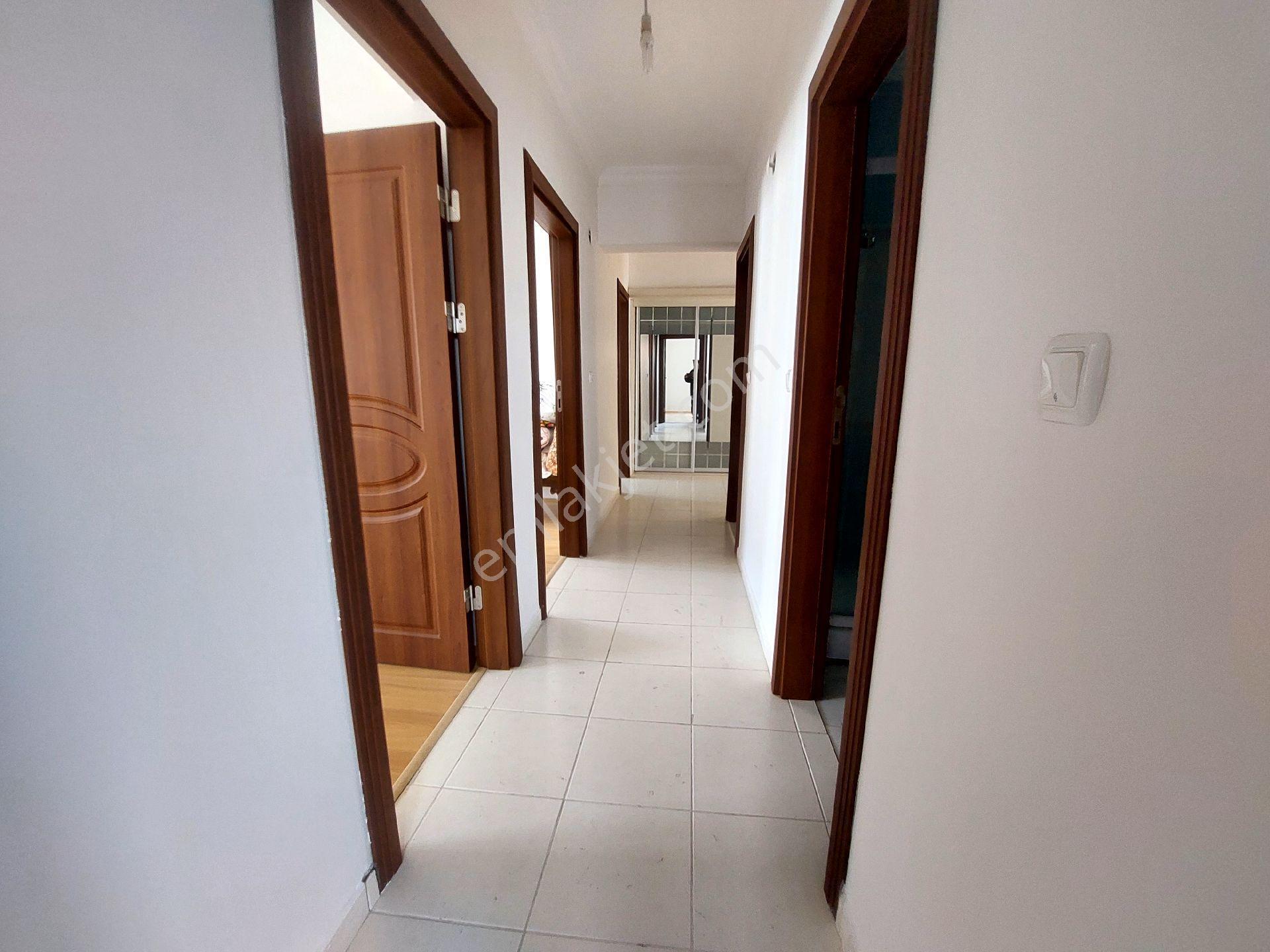 Ümraniye Necip Fazıl Mah.uzman Kent Sitesi Kıralık 3+1,daire - Görsel 20
