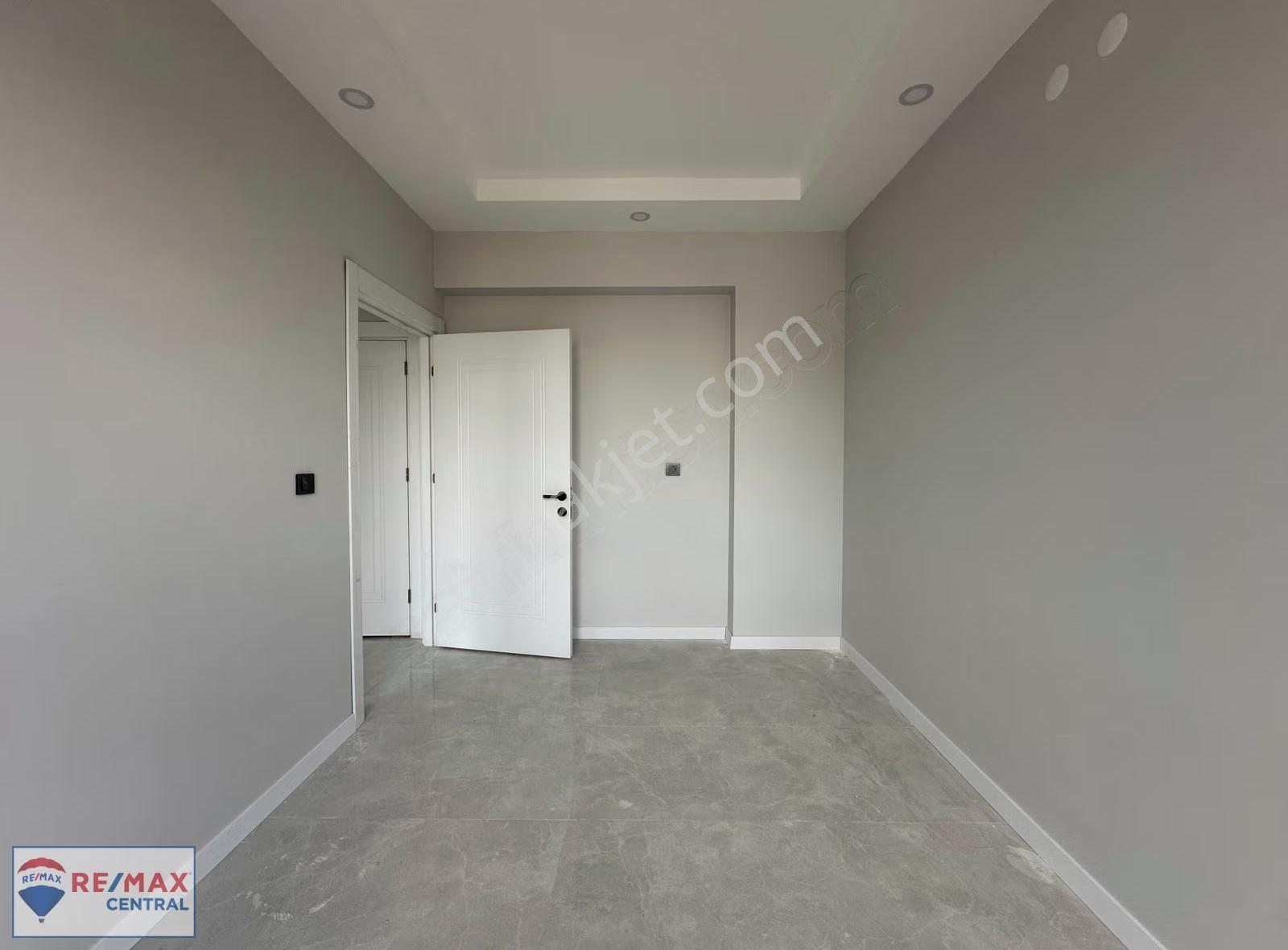 Re/max Central'dan Eğriköprü C.üniv.'de 2+1 Lüks Satılık Daire - Görsel 2