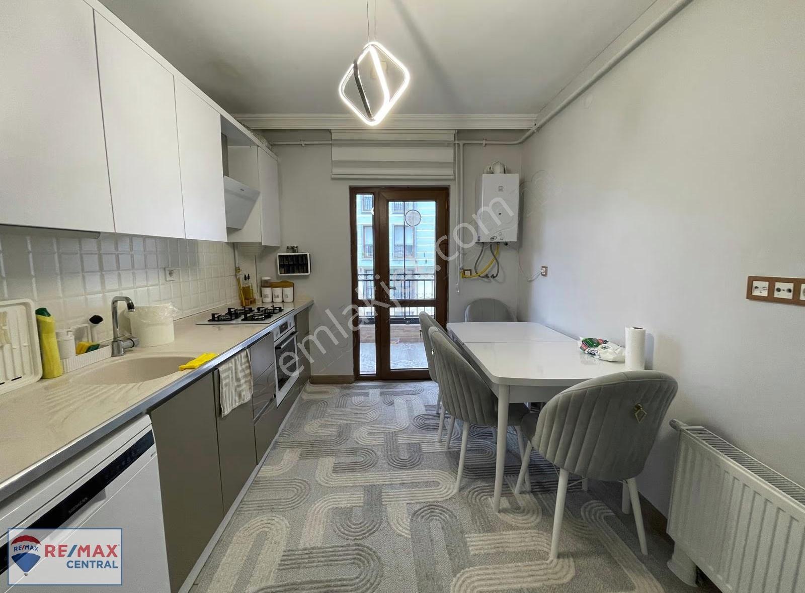 Re/max Central'dan Danışmentgazi Toki'de 2+1 Satılık Daire - Görsel 13