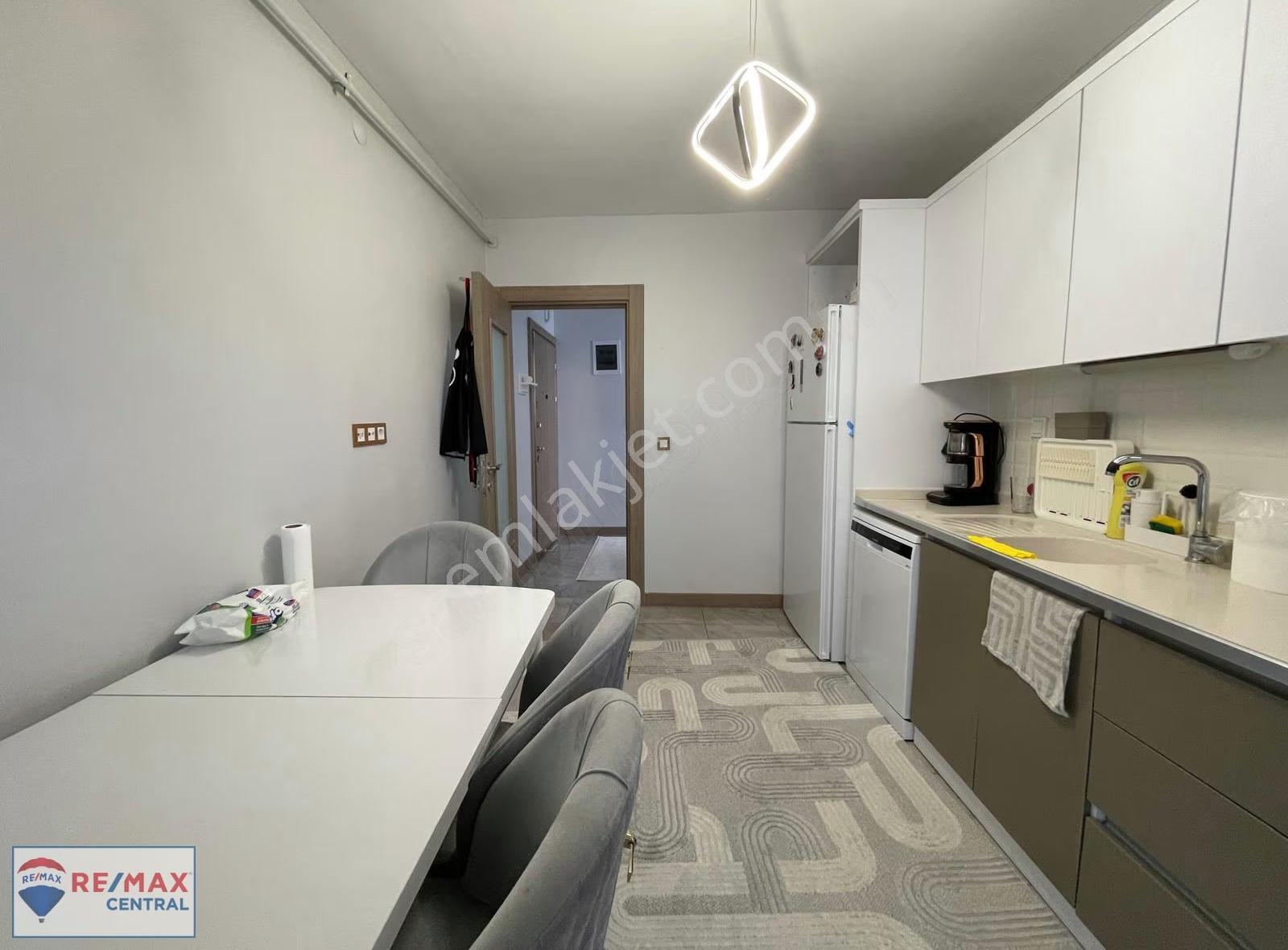 Re/max Central'dan Danışmentgazi Toki'de 2+1 Satılık Daire - Görsel 19