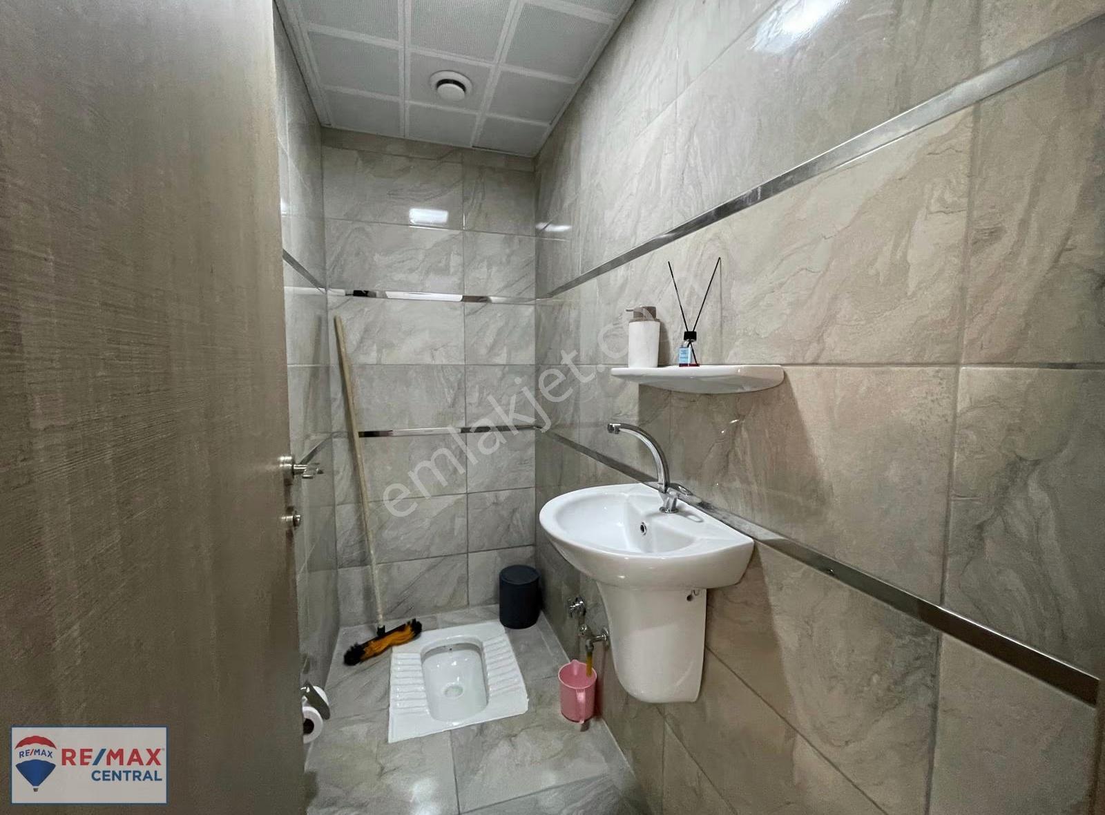 Re/max Central'dan Danışmentgazi Toki'de 2+1 Satılık Daire - Görsel 26
