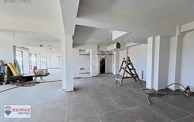 Remax Centralden Kiralık 170 M2 Bacalı Dükkan - Görsel 4