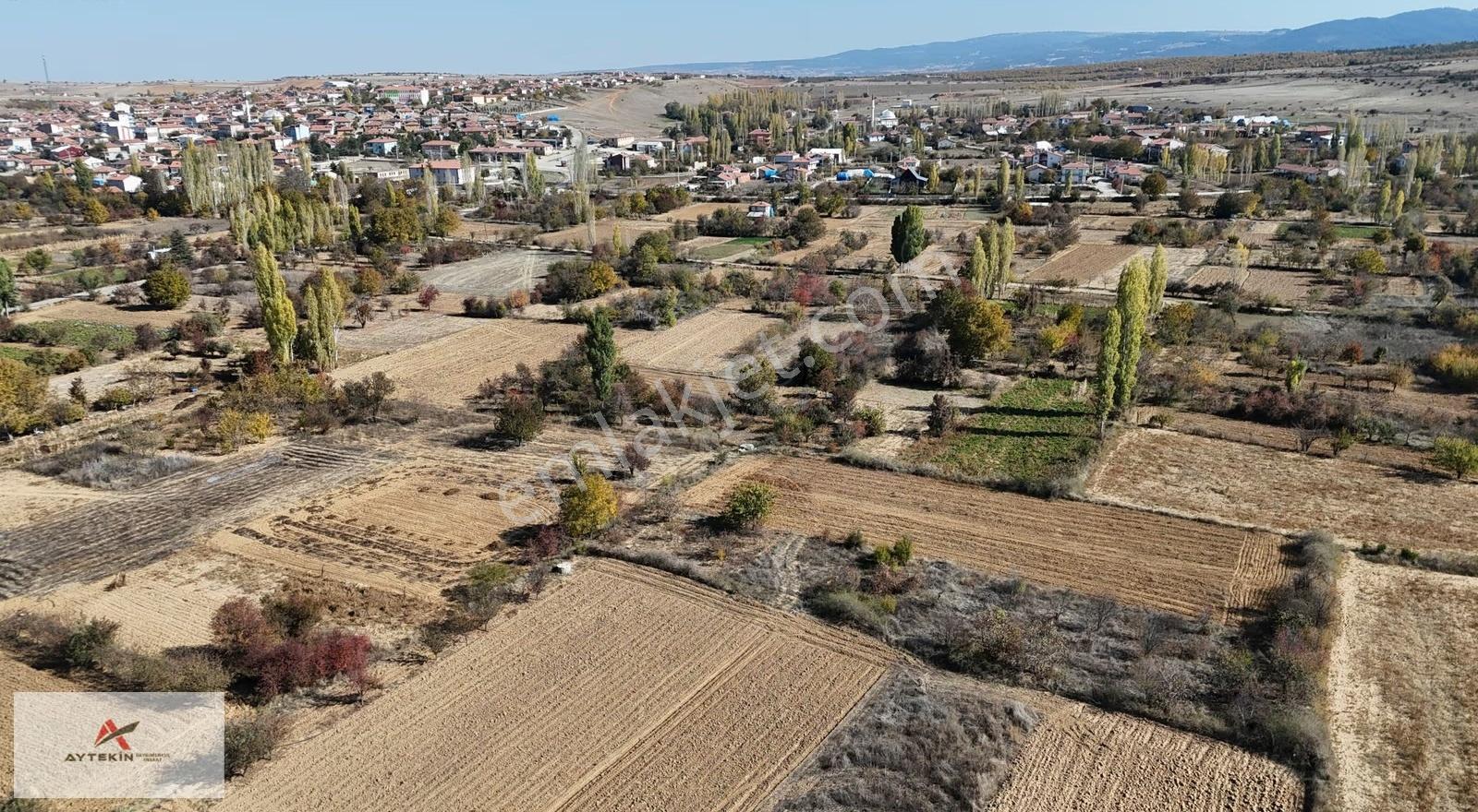 Doğanhisar Cami Mh (başköy)nde 398 M² Müstakil Sulak Tarla