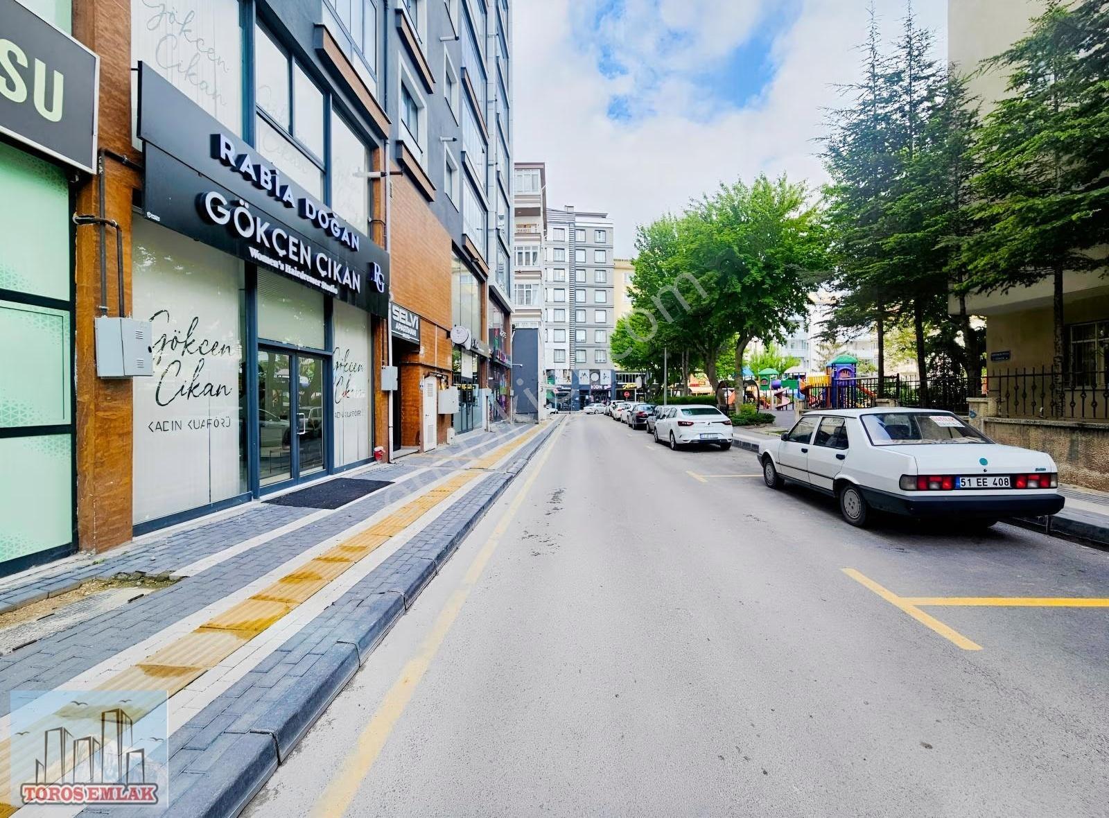 Toros Emlak'tan Bor Cad. Arkası Satılık 3 Katlı 270 M2 Dükkan - Görsel 17