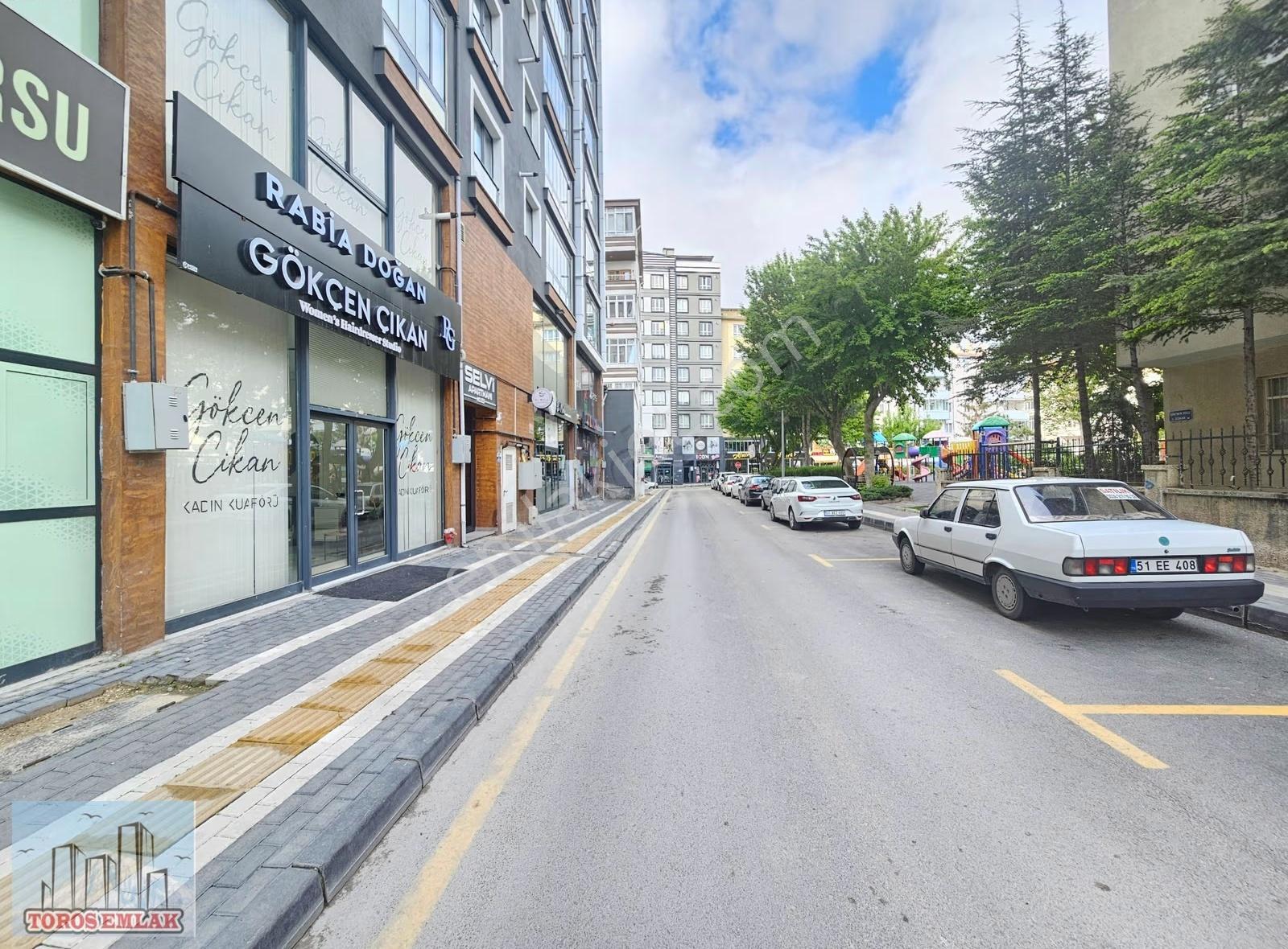 Toros Emlak'tan Bor Cad. Arkası Satılık 3 Katlı 270 M2 Dükkan - Görsel 26