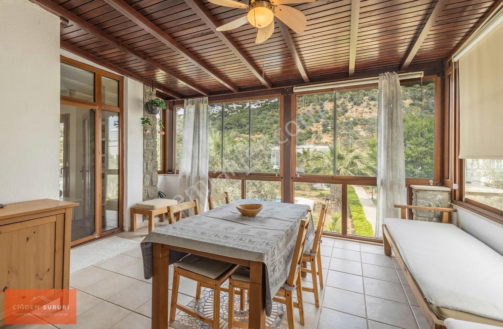 Bodrum Torba'da Havuzlu Site İçerisinde 2+1 Satılık Daire - Görsel 2