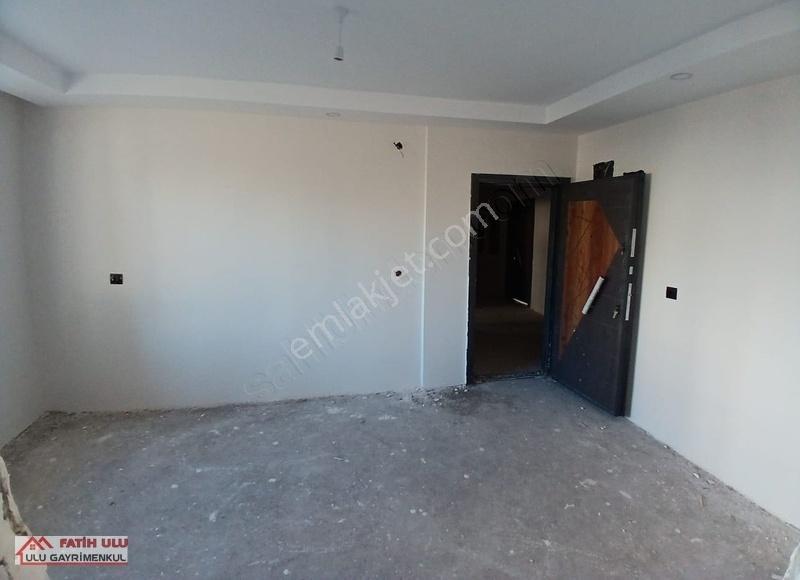 Kültür Merkezi Karşısında Satılık 1+1 Yüksek Giriş Daire - Görsel 12