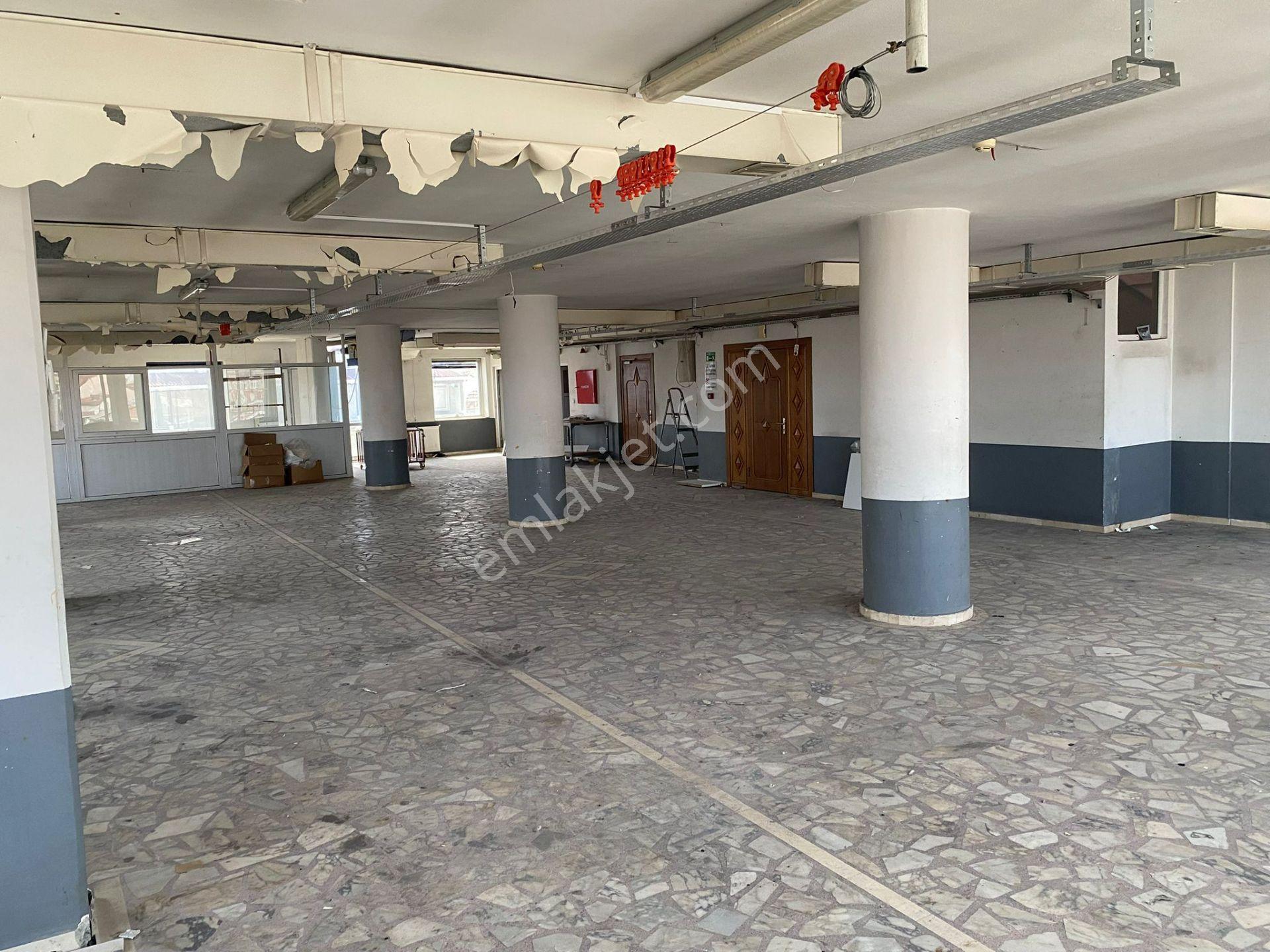 Karadeniz Mah.kiralık İşyeri Kurs,callcenter,showroom,modelha,dişklinik,sürücü Kursuna Plaza Katları - Görsel 14