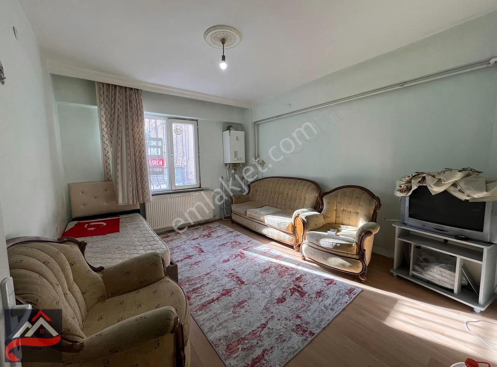 Deniz Yiğit'ten Gaybiefendi Mahallesinde Full Eşyalı Kiralık 2+0