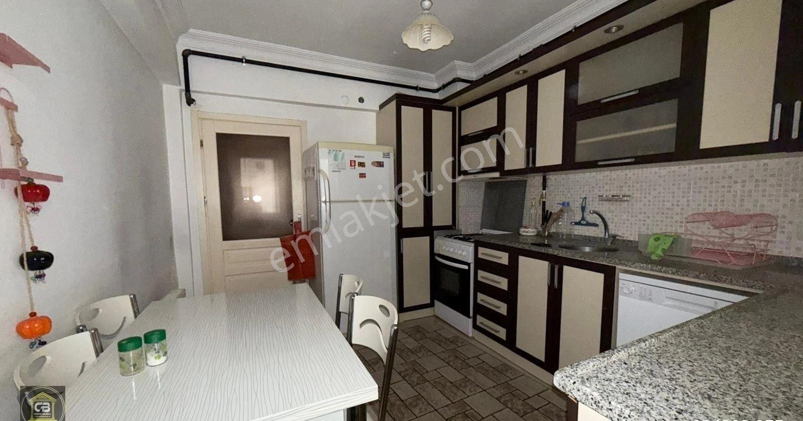Baloğlu Gayrimenkul'den Merkezi Konumda 3+ 1 Doğalgazlı Ful Eşyalı Kiralık Daire - Görsel 17