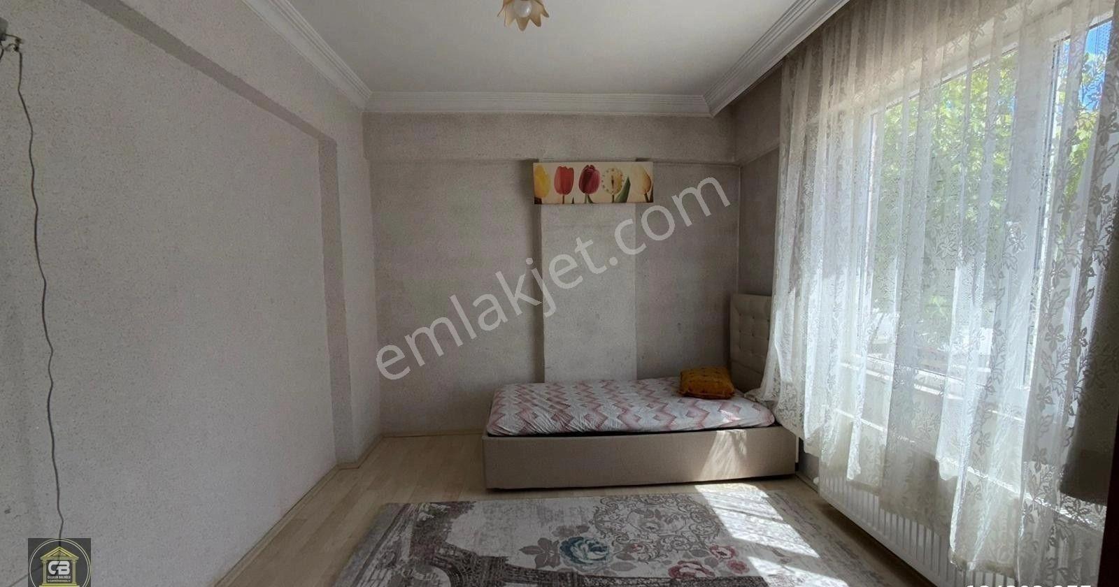 Baloğlu Gayrimenkul'den Merkezi Konumda 3+ 1 Doğalgazlı Ful Eşyalı Kiralık Daire - Görsel 25