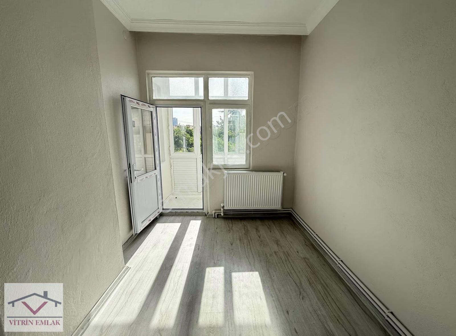 Cumhuriyet Mh. 3+1 Odalı- 3 Cephe -arakat-bakımlı Satılık Daire - Görsel 8