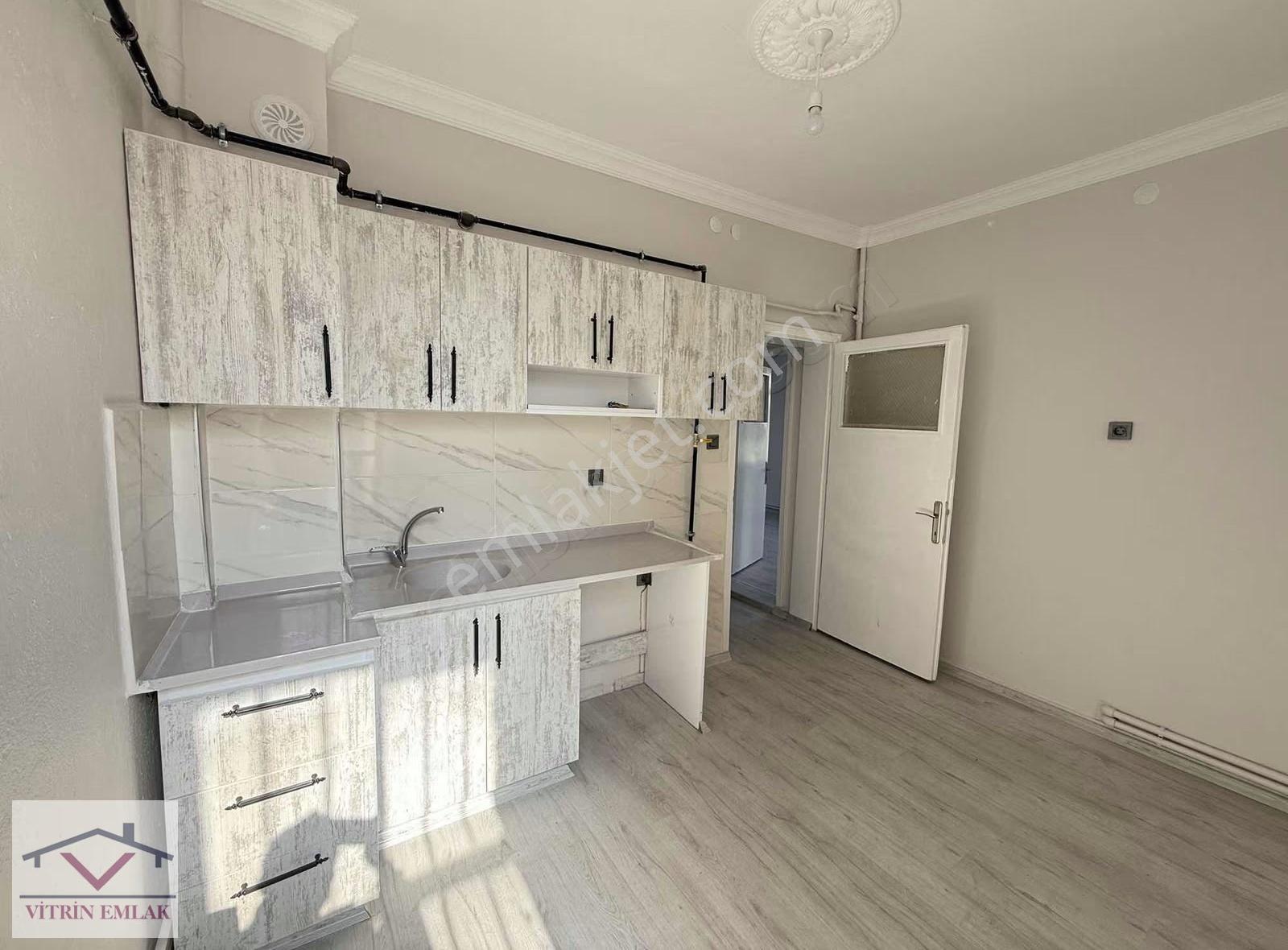 Cumhuriyet Mh. 3+1 Odalı- 3 Cephe -arakat-bakımlı Satılık Daire - Görsel 16