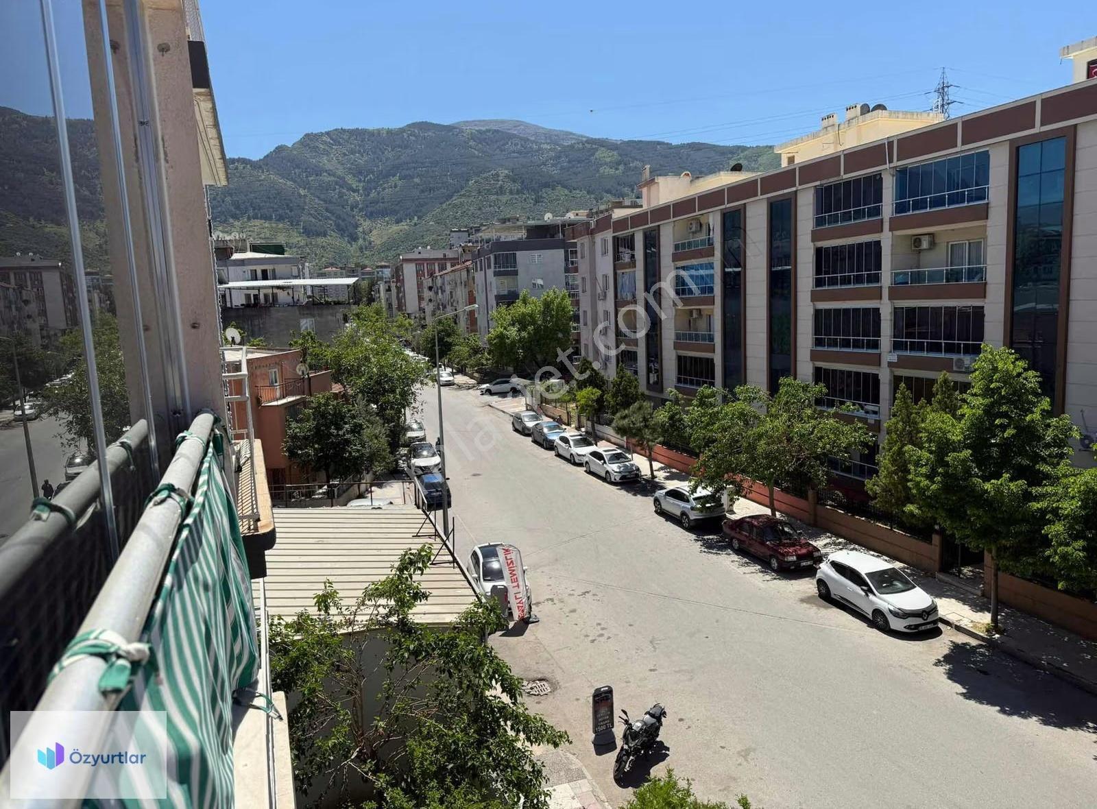 Özyurtlar'dan Yeni Mahalle'de Full Özellikli Asansörlü Ara Kat - Görsel 14