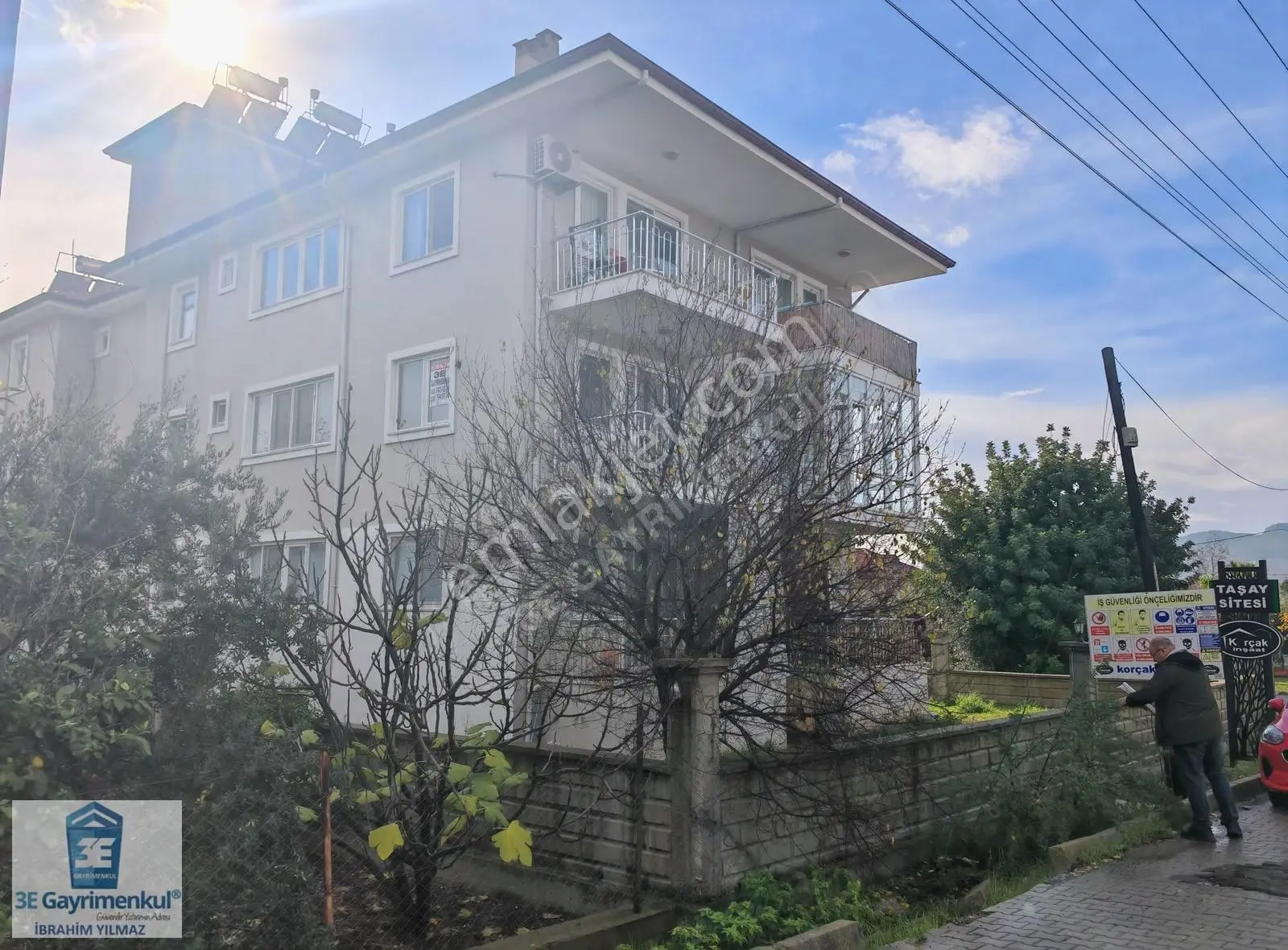Ortaca Cumhuriyet Mah. Cadde Üzeri 2+1 75 M2 3e Gayrimenkul - Görsel 3