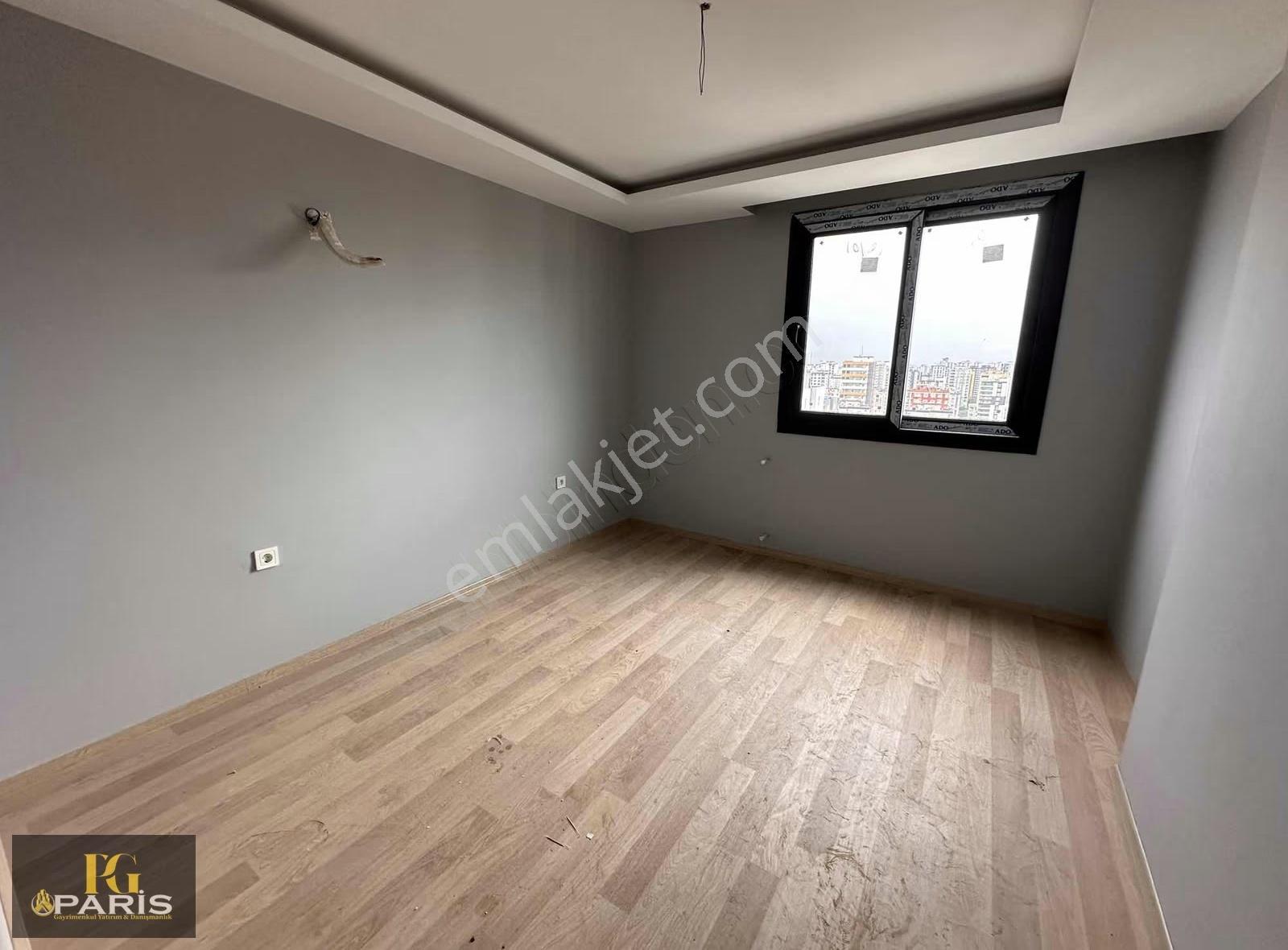 Paris'ten İkizler Köprüsü Civarında Sıfır 2+1 Satılık Daire - Görsel 23