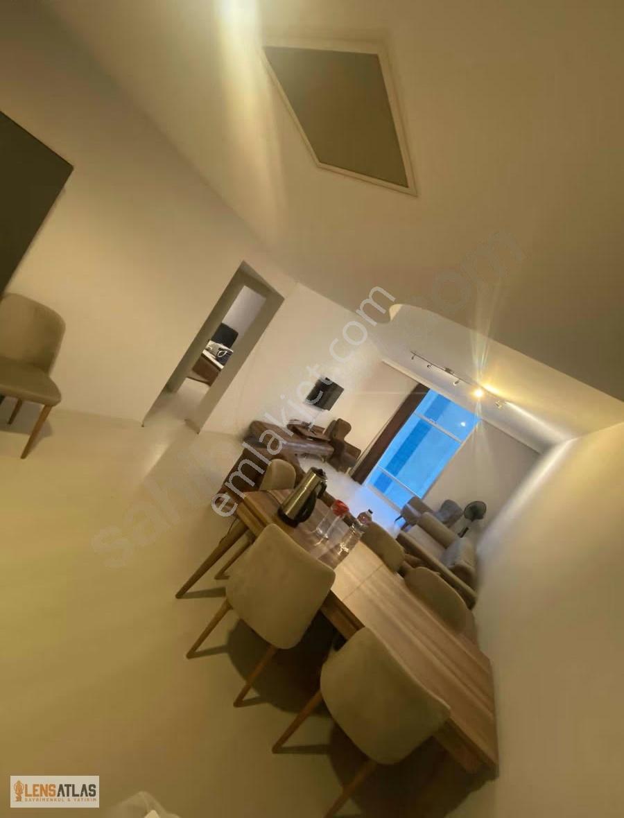 Ataşehir Flora Residence Kiralık Ofis Kozyatağı City's Avm Yanı