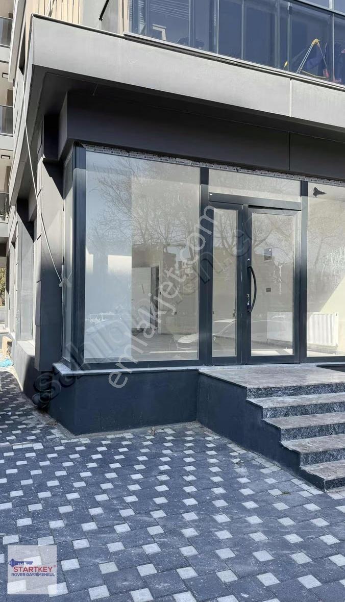 Mansuroğlunda Köşecebheli Baclı Kiralık Dükkan - Görsel 5