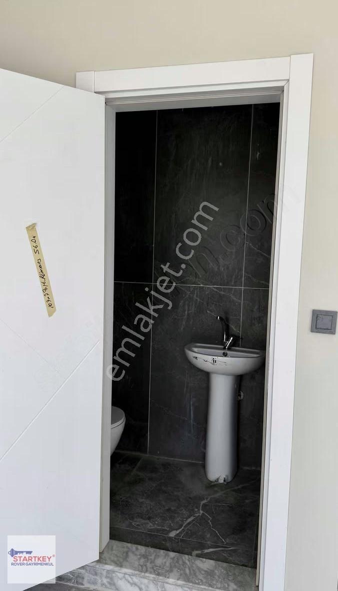 Mansuroğlunda Köşecebheli Baclı Kiralık Dükkan - Görsel 11
