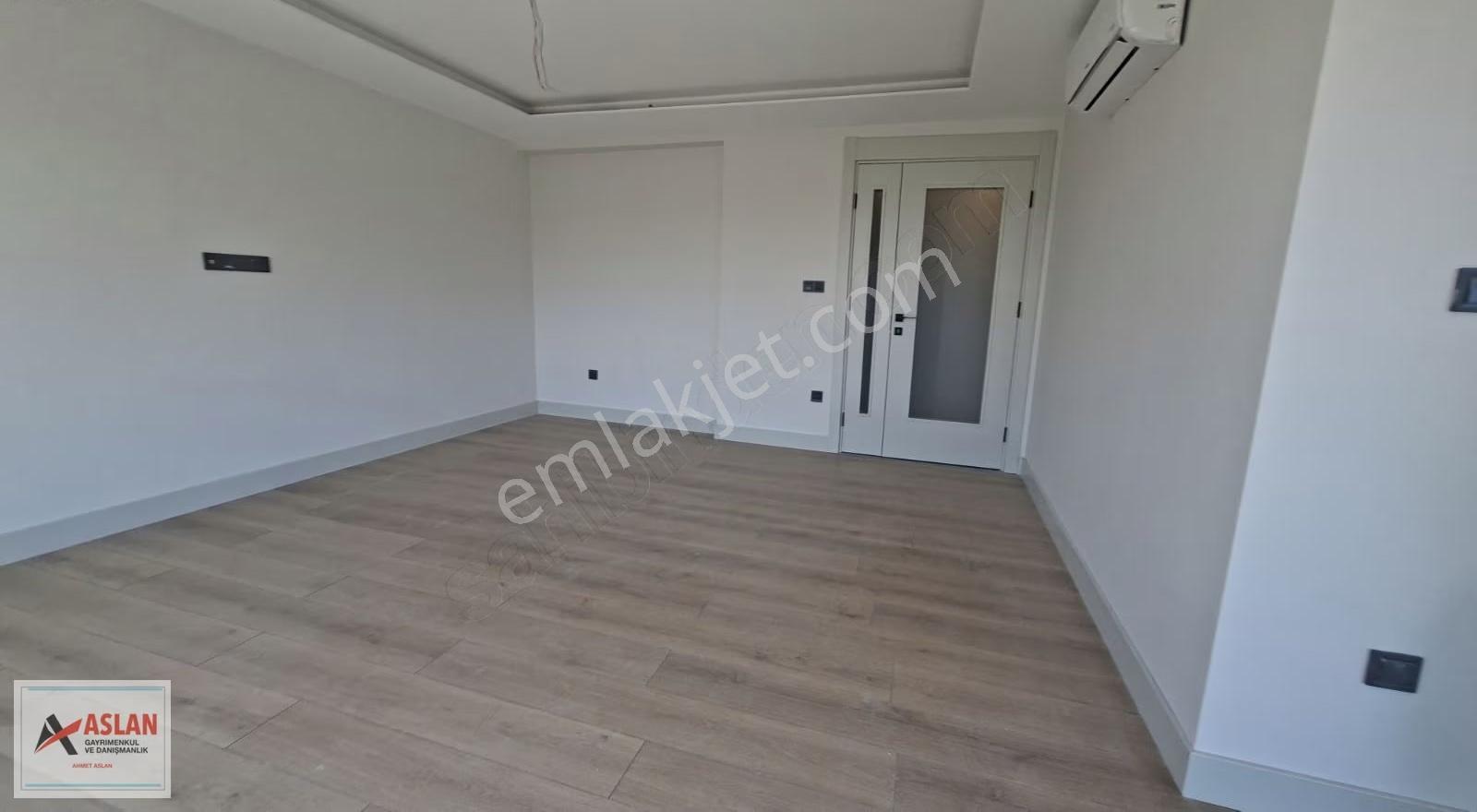 Çengelköyde Kiralık 3+1 Sıfır Daire ,geniş ,ana Caddeye Yakın - Görsel 23