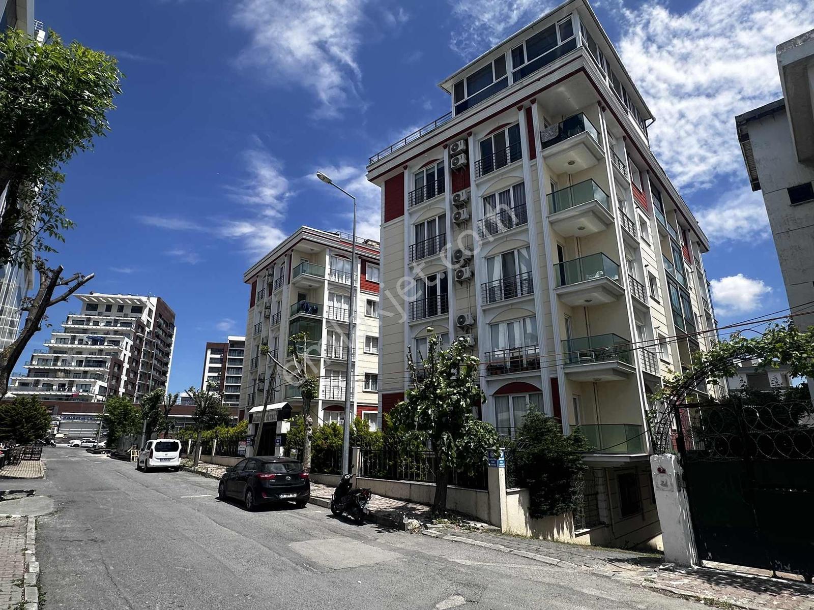 Gülpınar Mimoza Sitesinde Ferah Ve Masrafsız 2+1 Satılık Daire