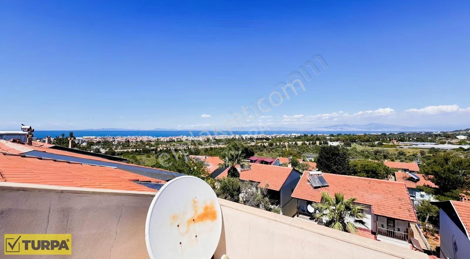 Deniz Ve Doğa Manzaralı Şömineli 4+1 Triplex Villa - Görsel 4