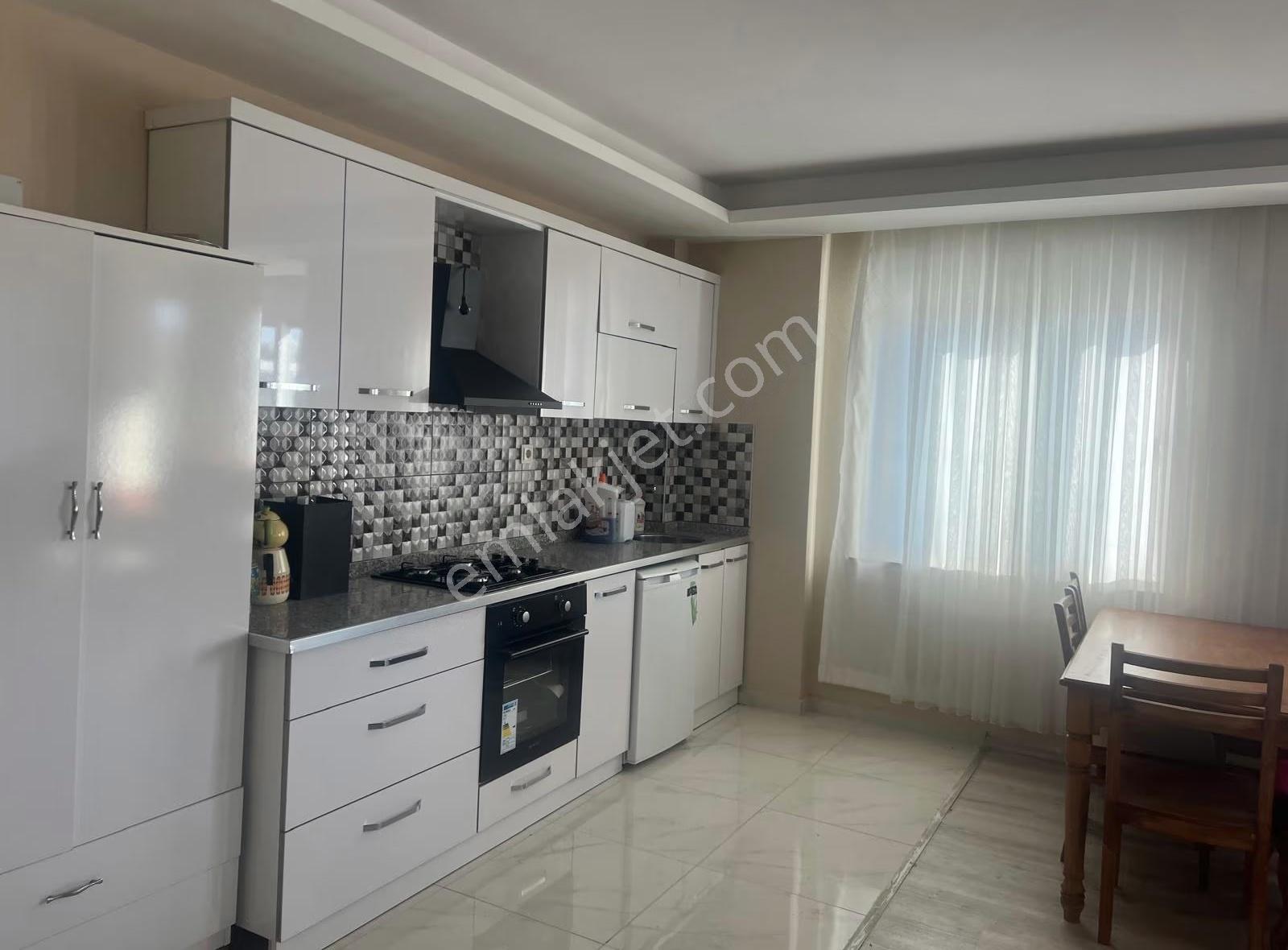 Okurcalar'da Site İçi Eşyalı 1+1 Daire - Görsel 4