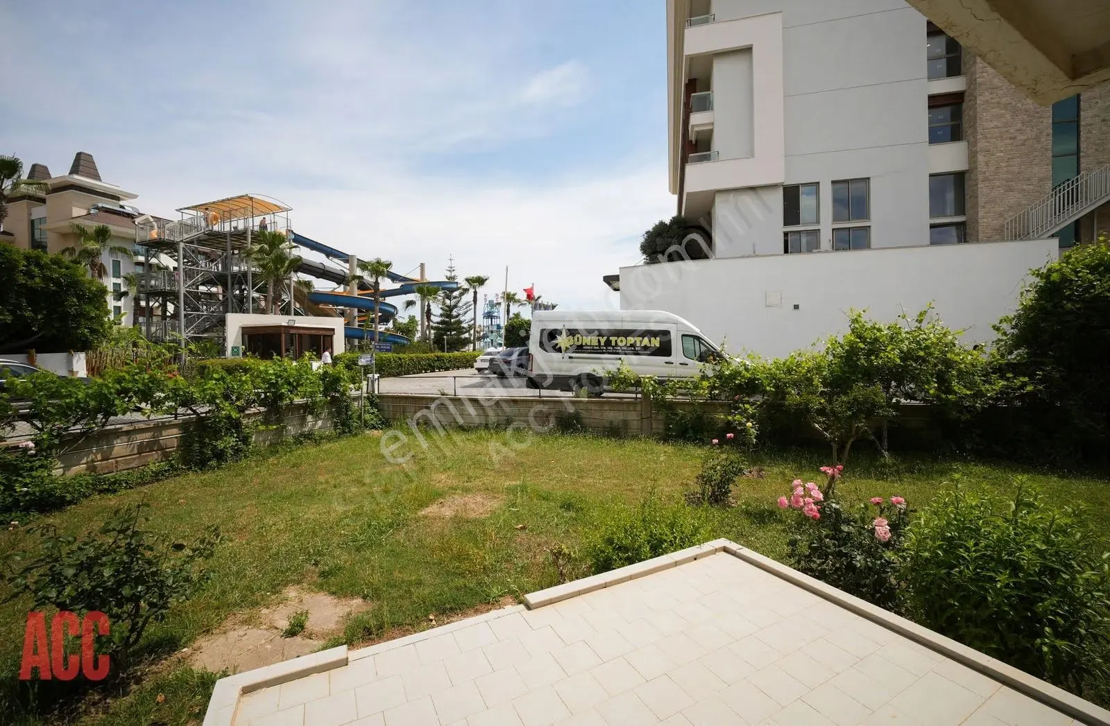 Acc Homes'tan Denize Yürüme Mesafesi Köşe Siteiçi Bahçeli Villa - Görsel 4