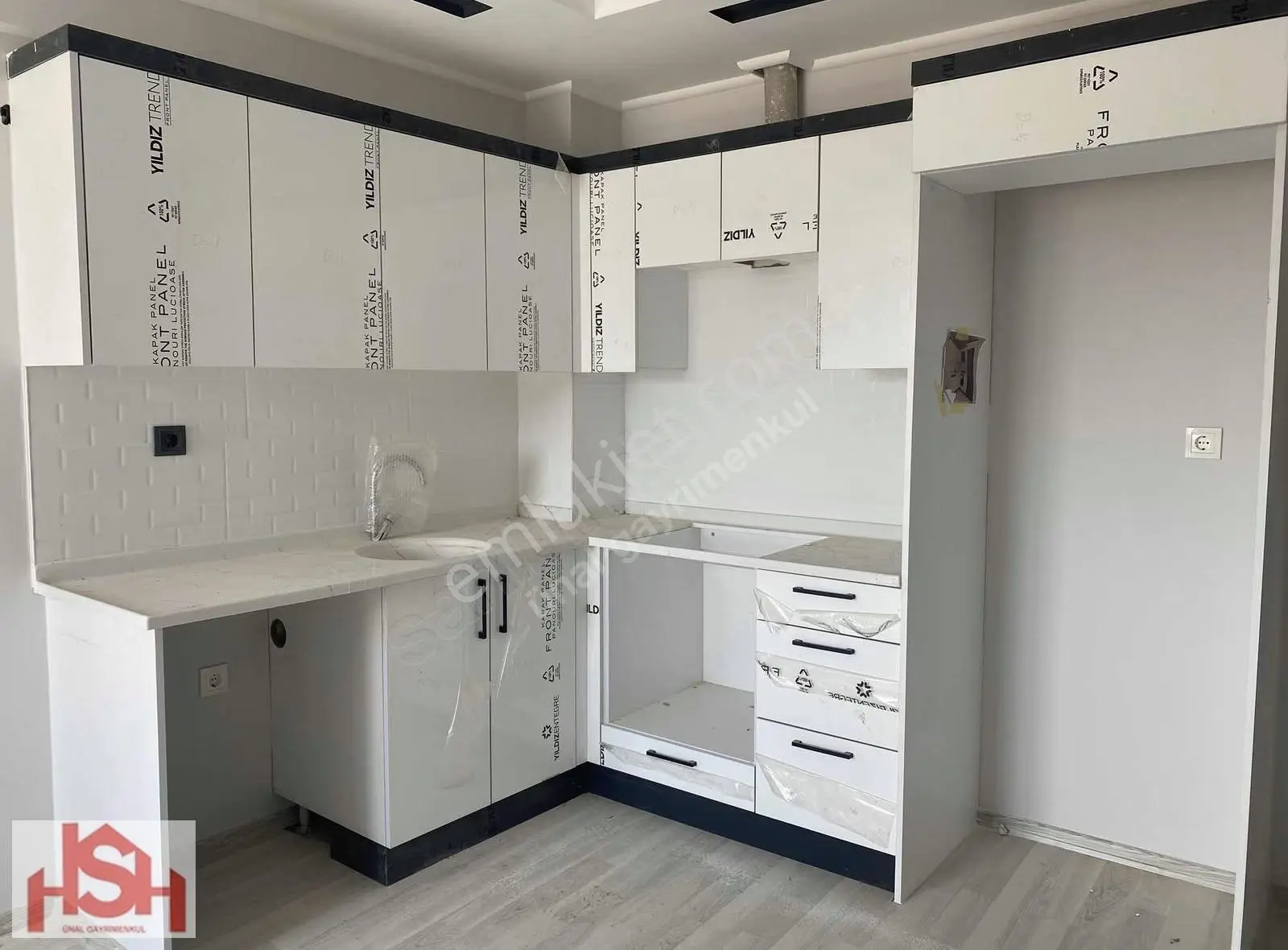 Akıncılar'da Kiralık 1+1 Sıfır Daire - Merkezde!