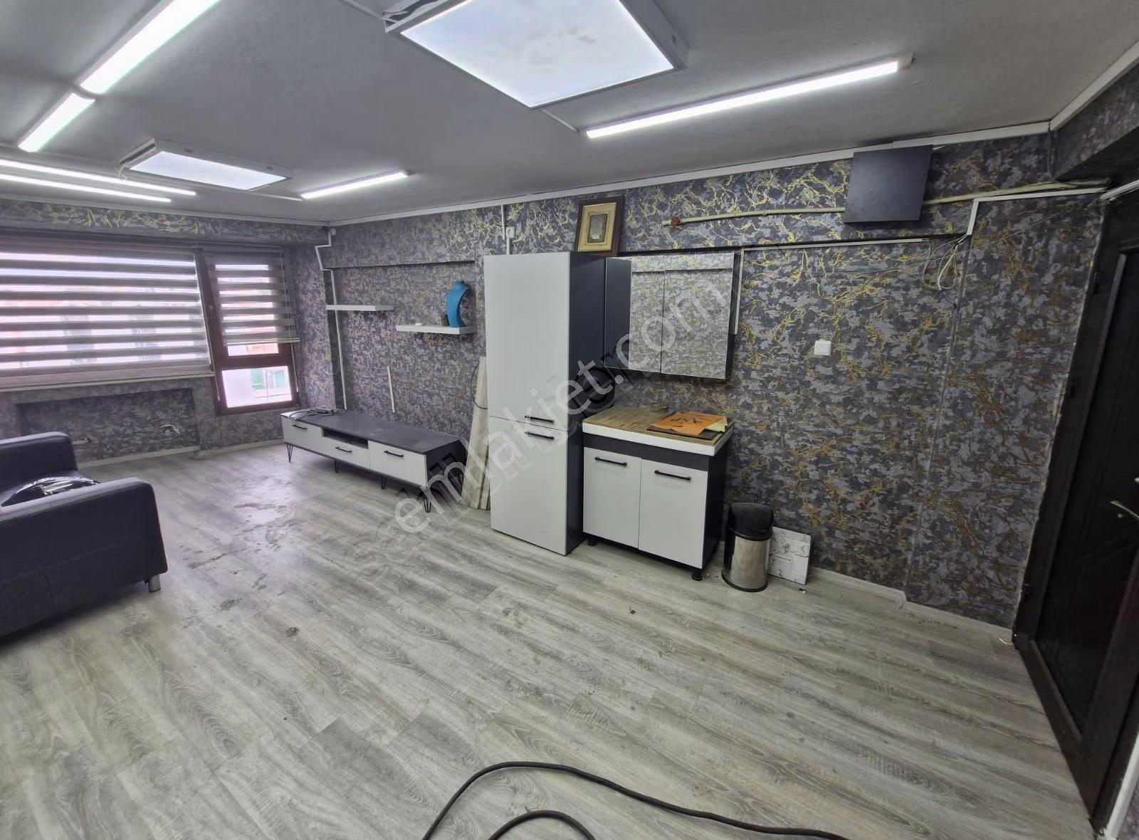 Mezarlıkbaşında Çok İyi Lokasyonda Kiralık Ofis - Görsel 4