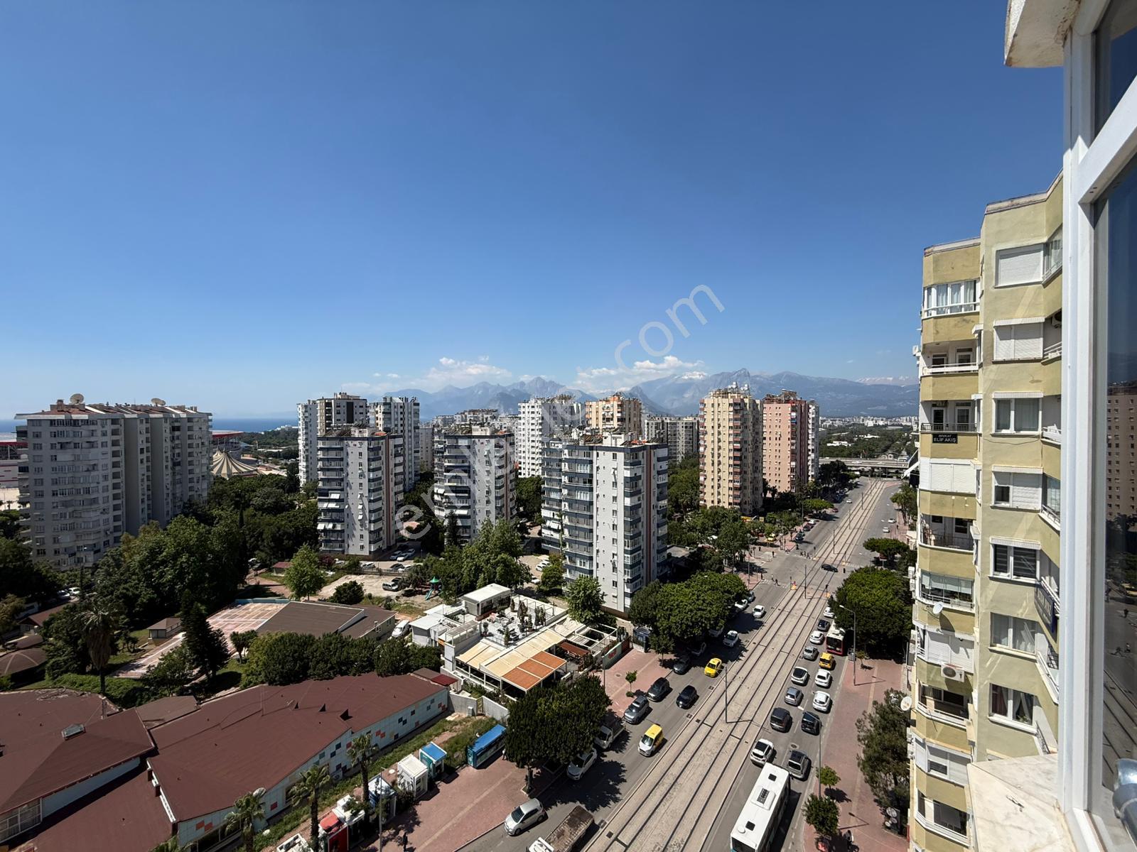 Rela Gayrimenkul'den Deniz Manzaralı Eşyalı 3+1 - Görsel 17