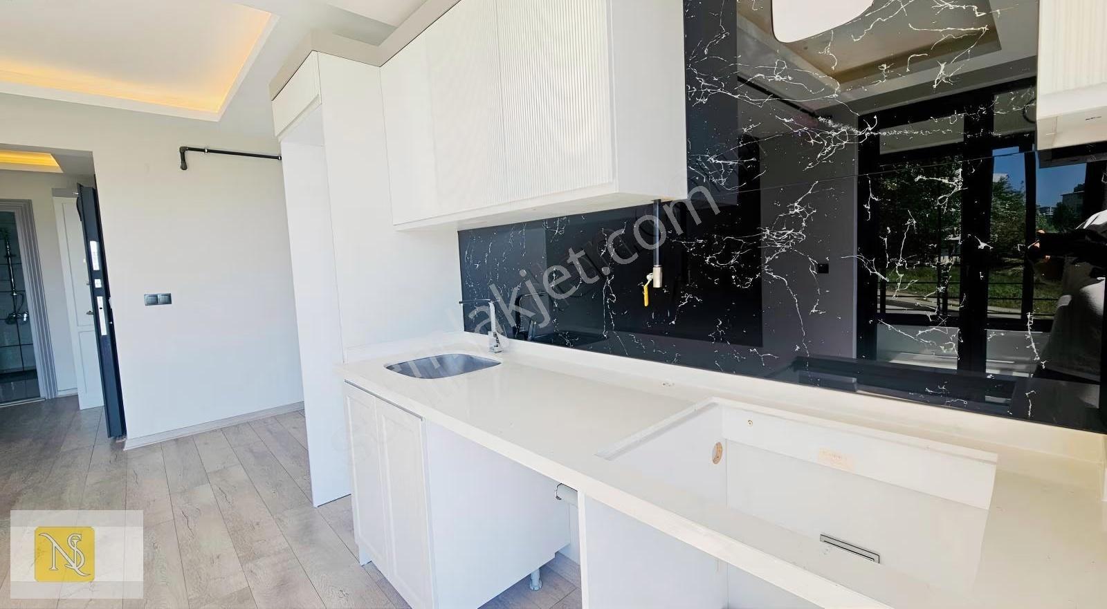 Atakum Da Satılık 1+1 50 M2 Giyinme Odalı Lüks Daire - Görsel 3