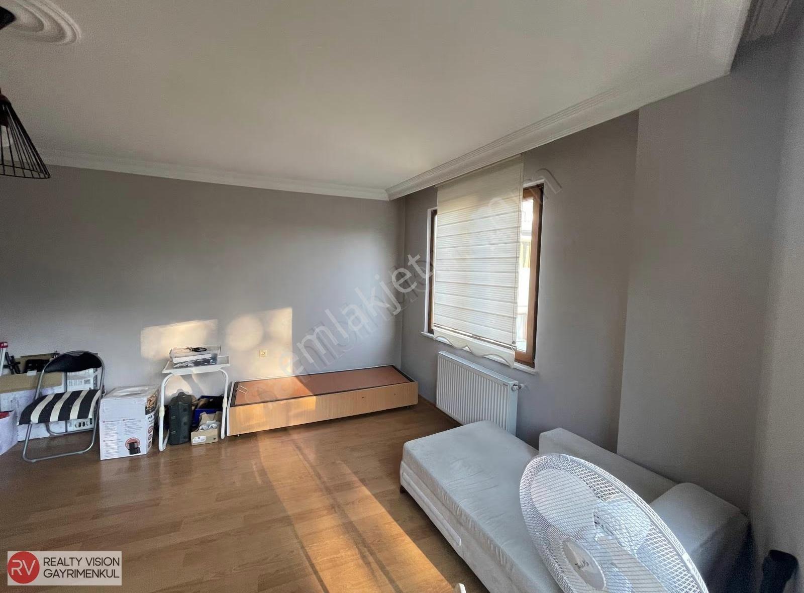 Ataşehir Esatpaşada Satılık 1+1 Ara Kat Daire - Görsel 26