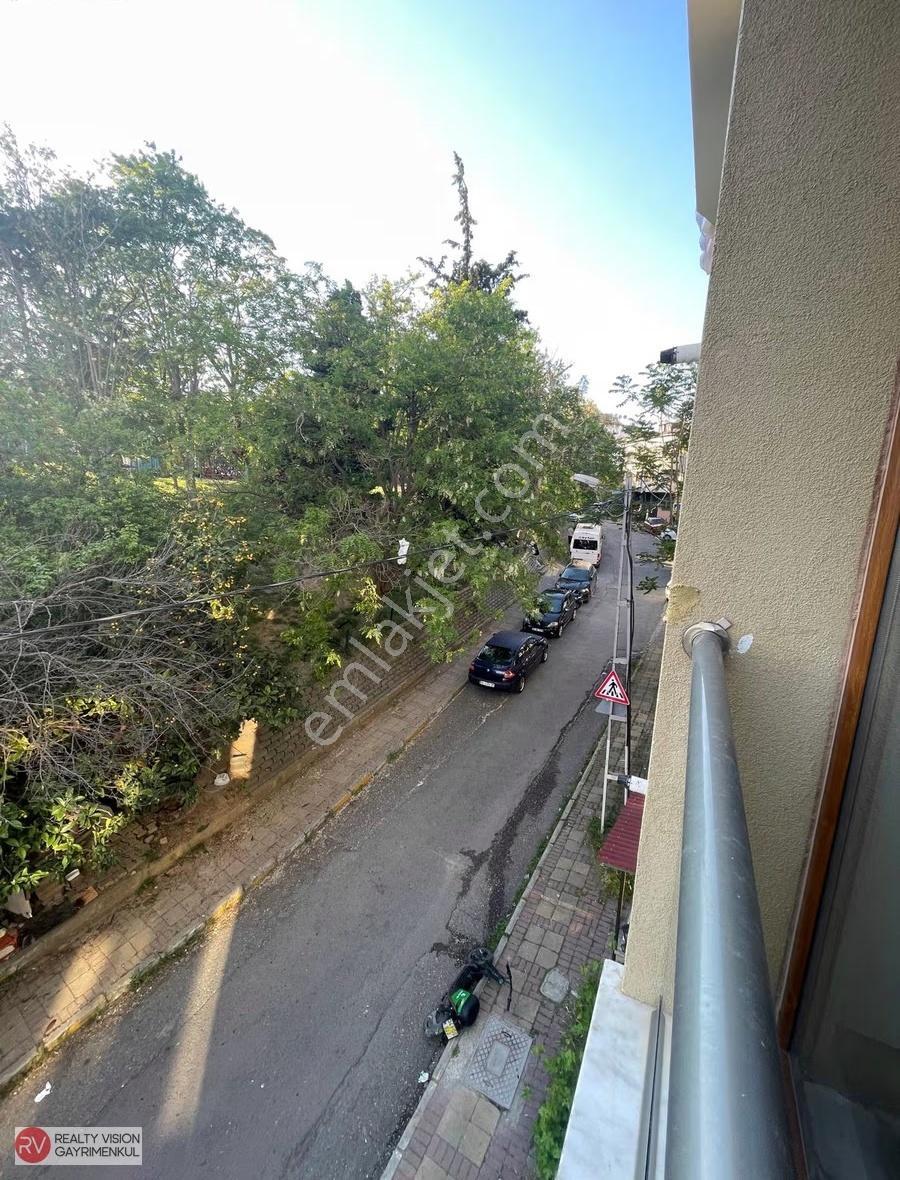 Ataşehir Esatpaşada Satılık 1+1 Ara Kat Daire - Görsel 28