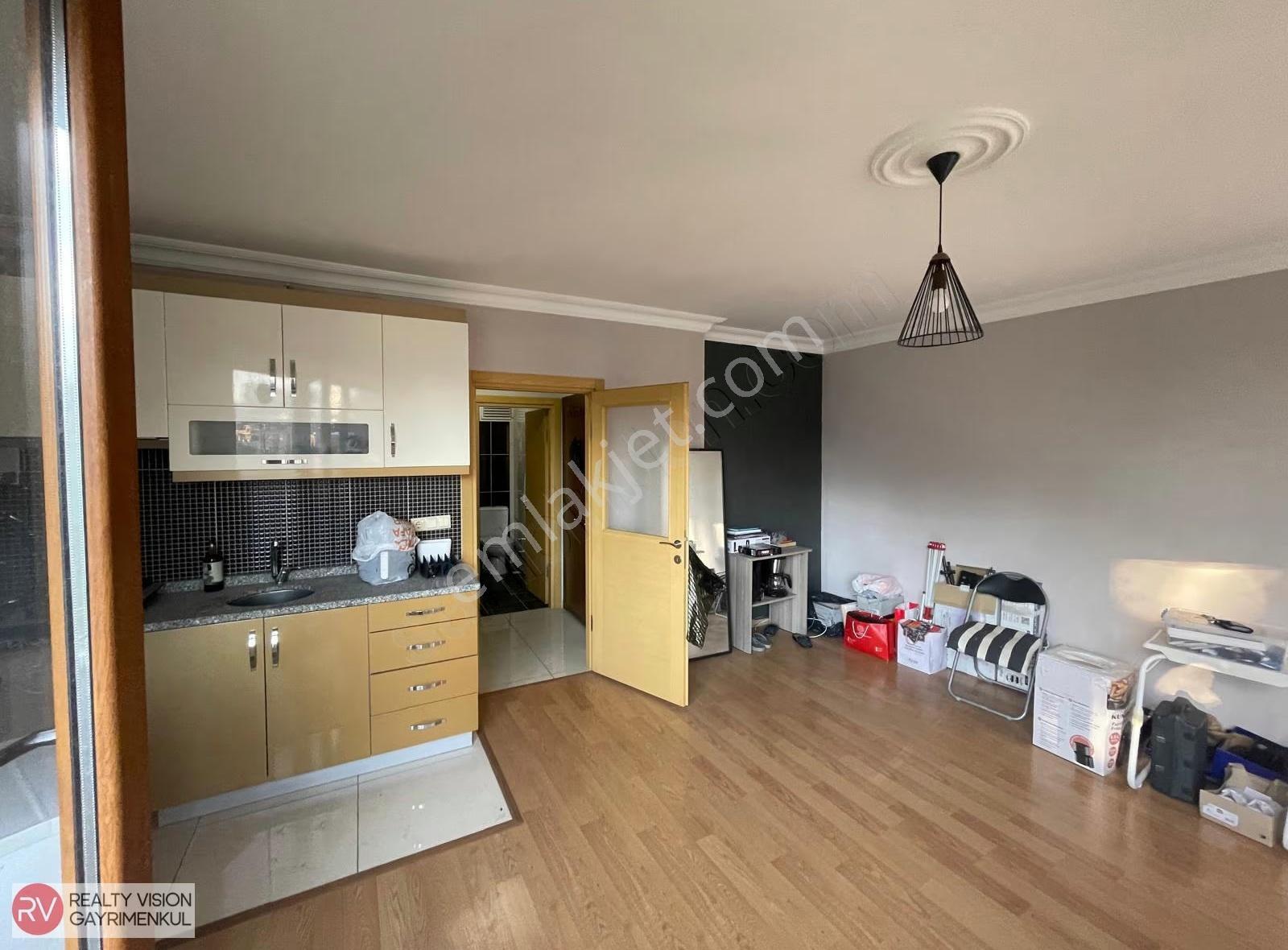Ataşehir Esatpaşada Satılık 1+1 Ara Kat Daire - Görsel 19