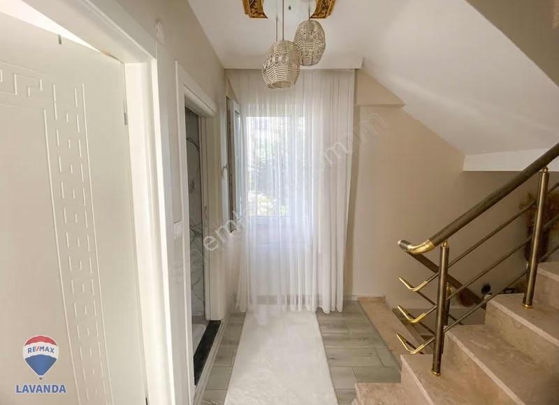 Remax Lavanda'dan Çerkezköyde Triblex Villa - Görsel 9