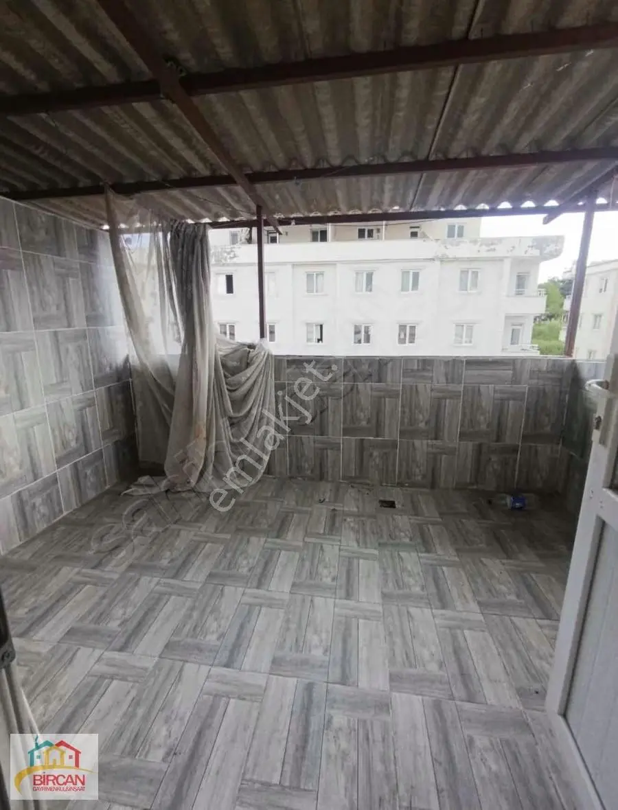 Yeditepe'de 1 + 1 Yapı Kayıt Belgeli Satılık Eşyalı Daire - Görsel 5