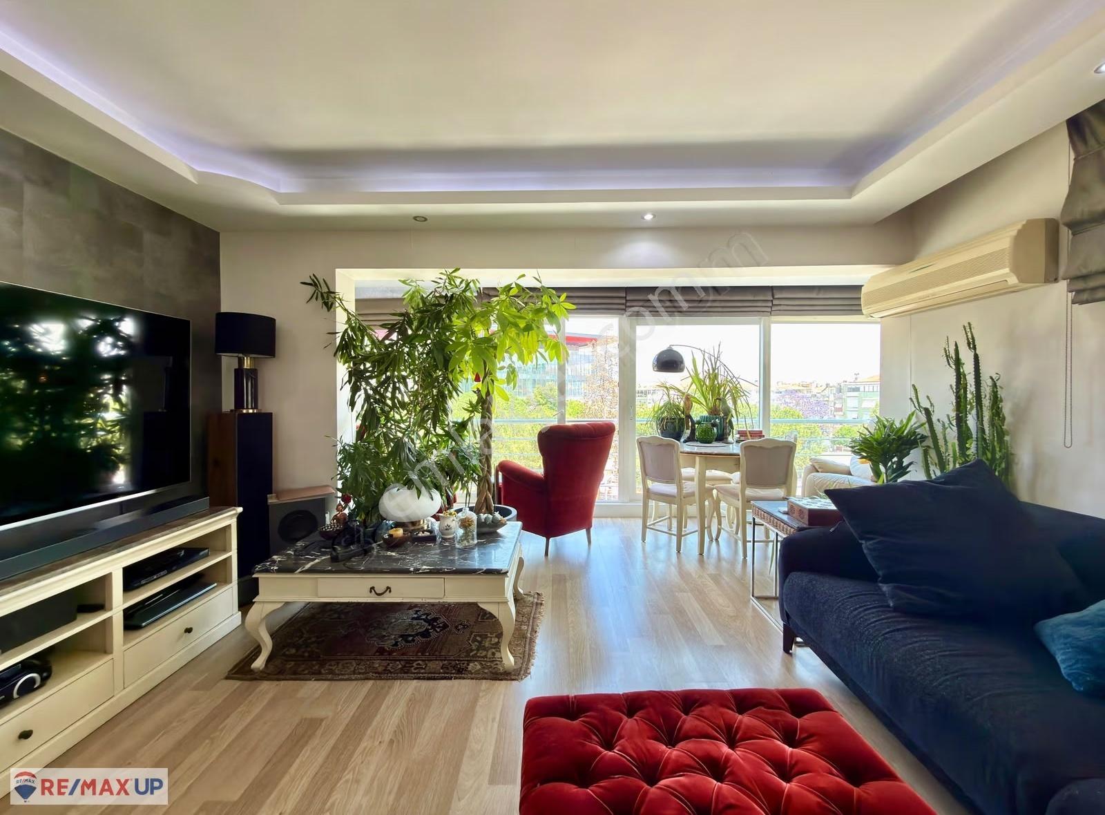 Göztepe Stadı Karşısında, Tadilatlı, 3+1 Daire - Görsel 12