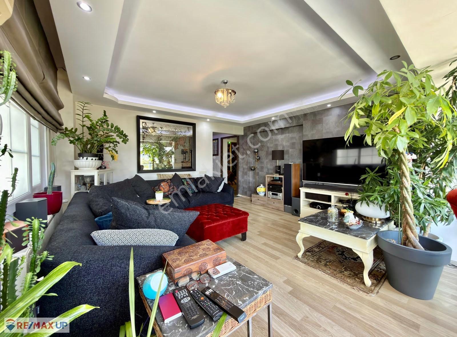 Göztepe Stadı Karşısında, Tadilatlı, 3+1 Daire - Görsel 34