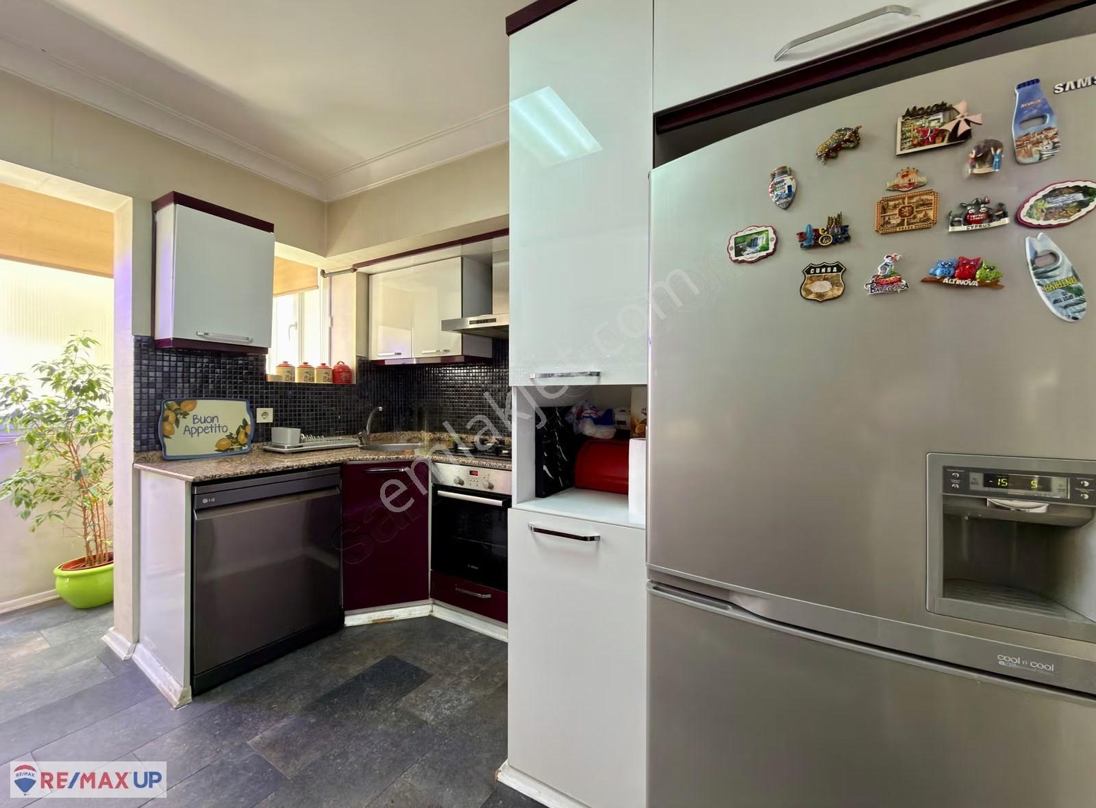 Göztepe Stadı Karşısında, Tadilatlı, 3+1 Daire - Görsel 4