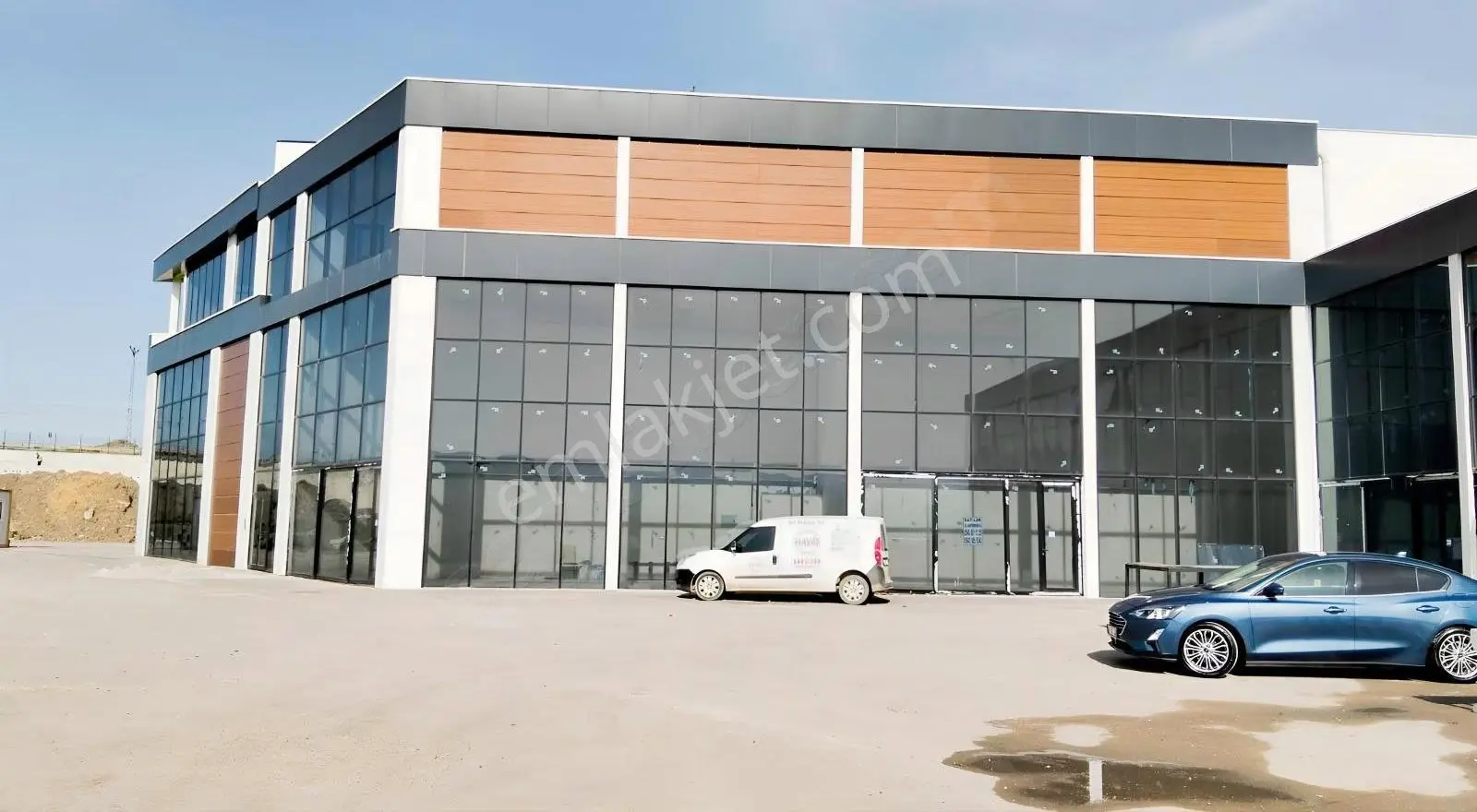 Ankara-ayaş Yolu Cepheli Tabela Değeri Yüksek Satılık Dükkan