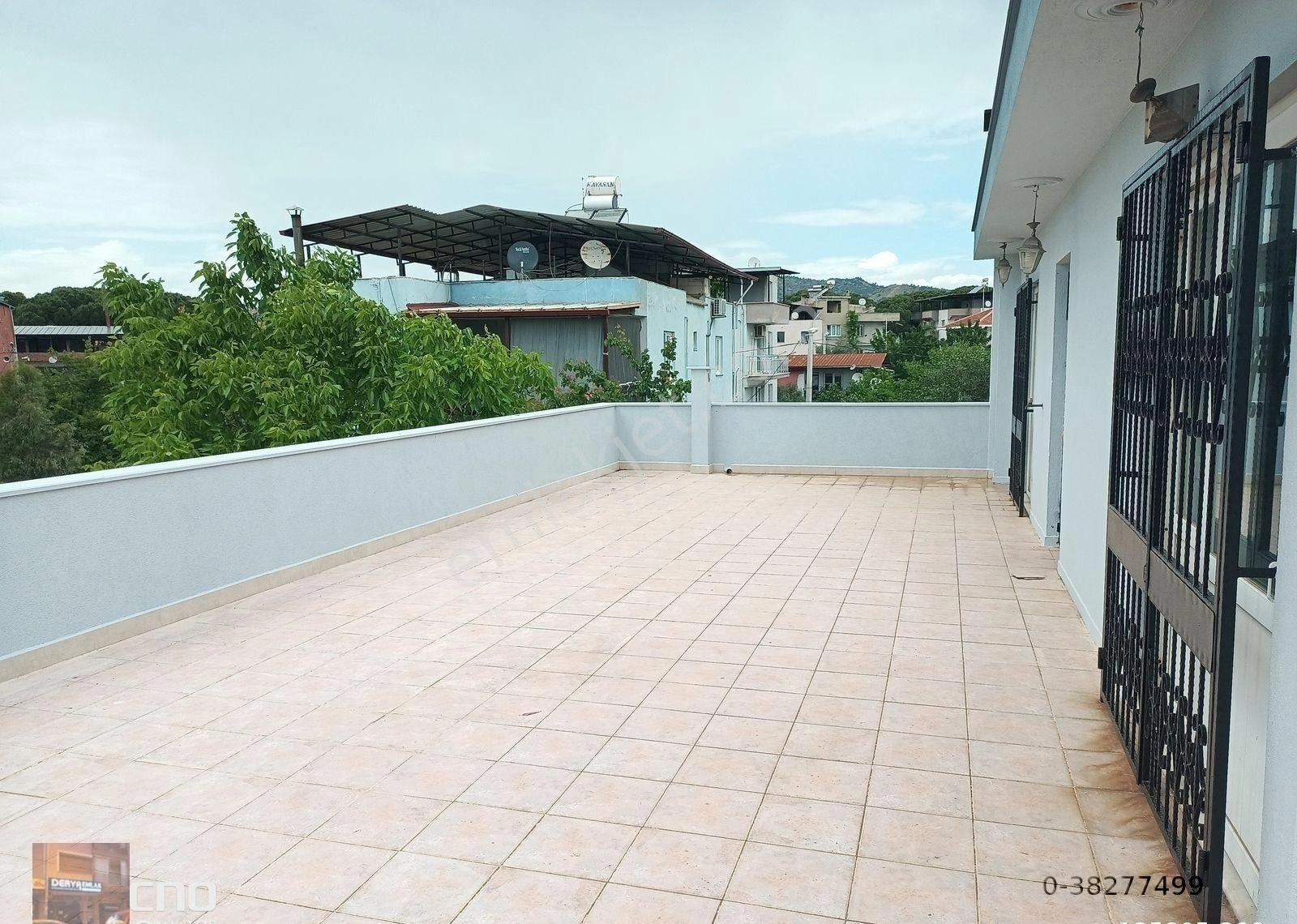 Kardeşköy De Satılık Bahçeli Tripleks Villa 408 Metrekare - Görsel 22