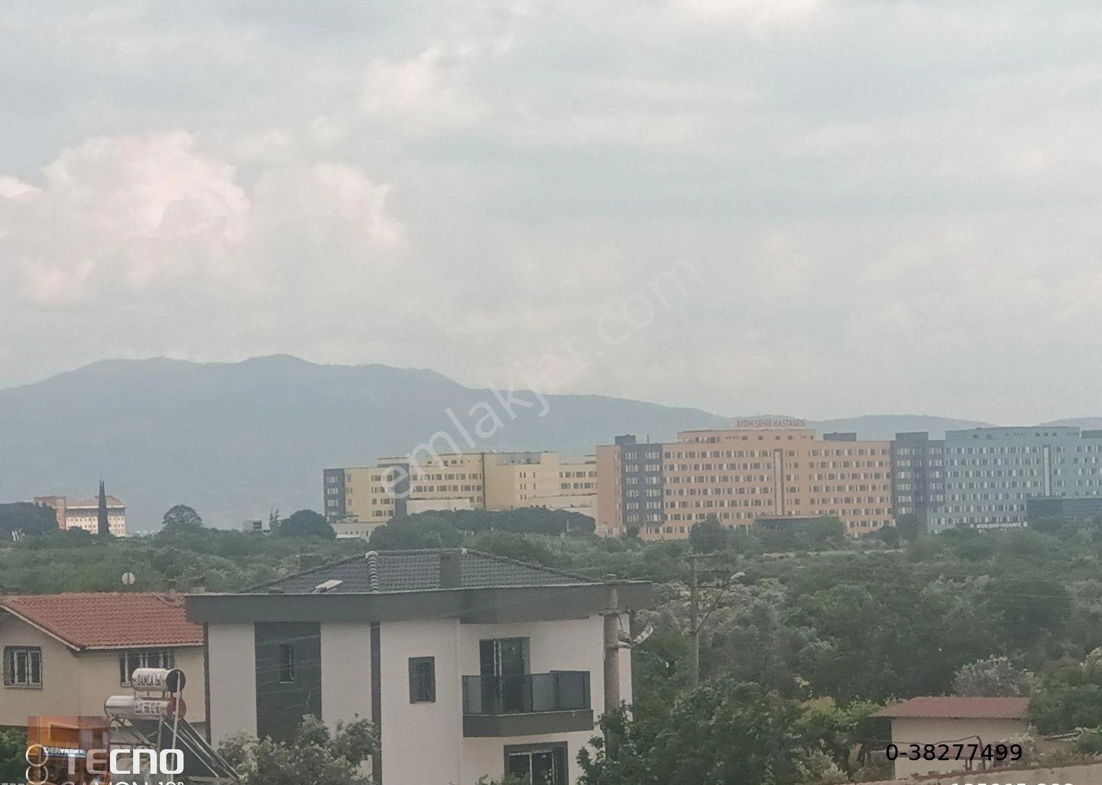 Kardeşköy De Satılık Bahçeli Tripleks Villa 408 Metrekare - Görsel 32